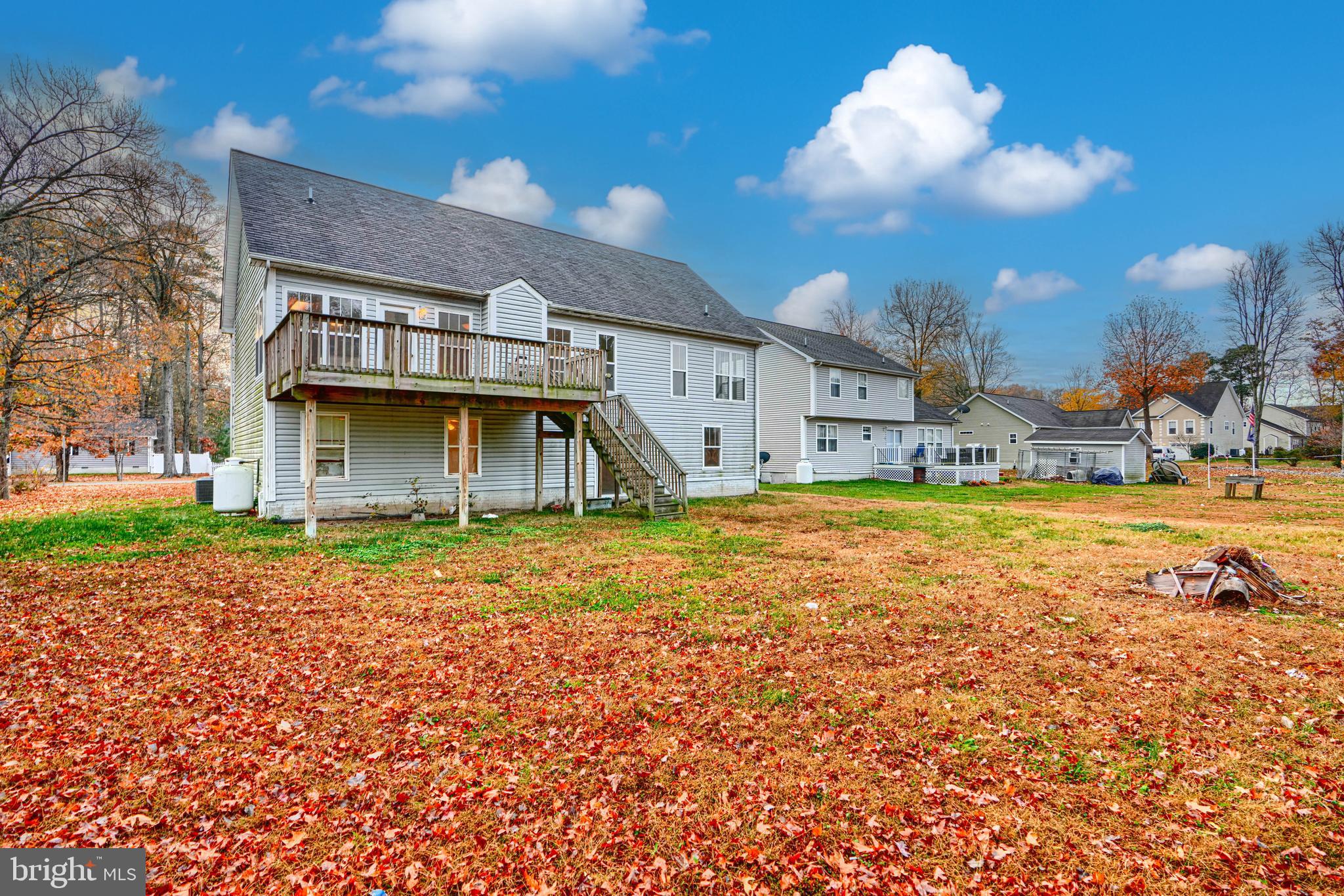 RIVERSIDE MEADOWS - Residential