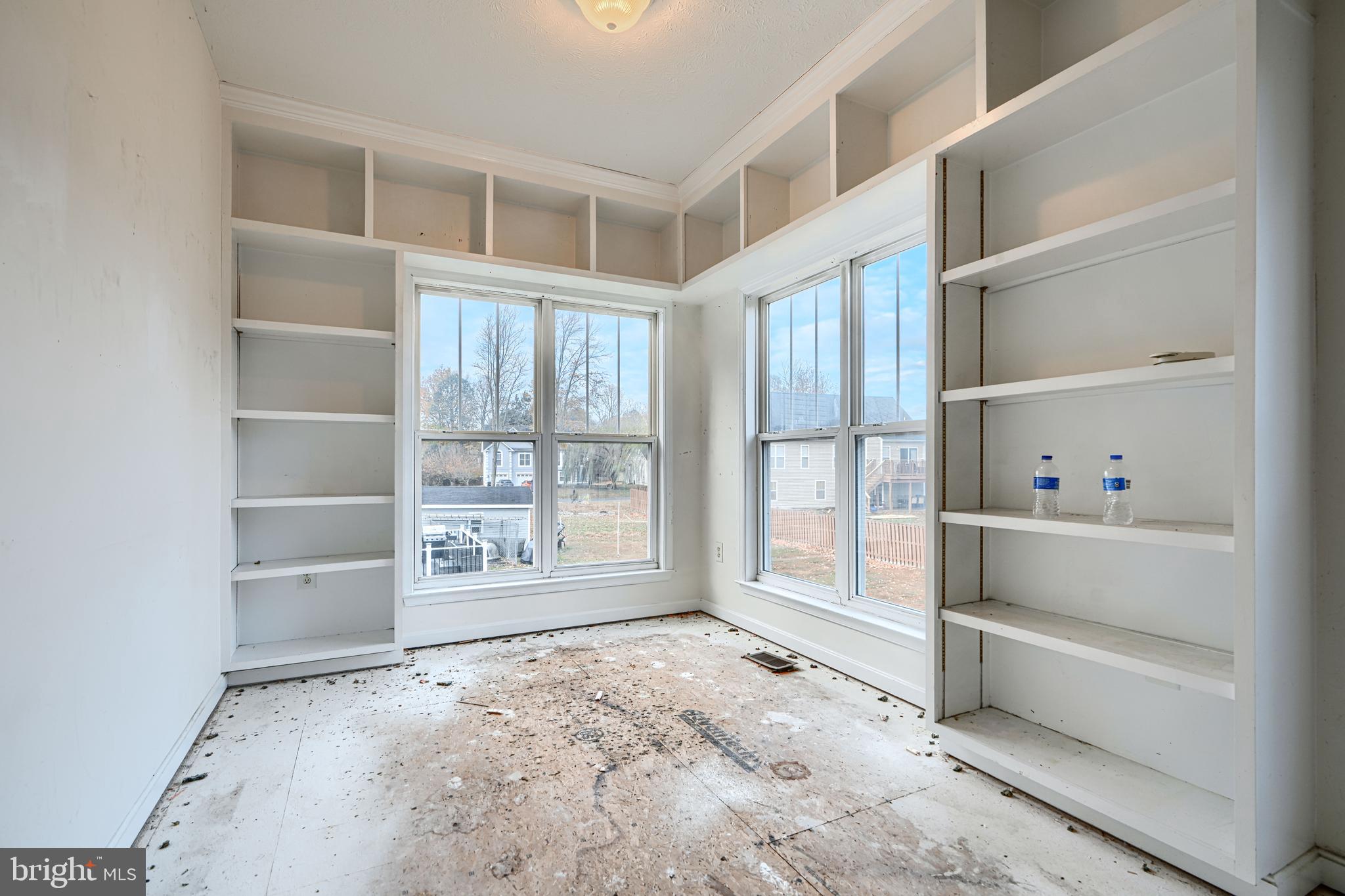 RIVERSIDE MEADOWS - Residential