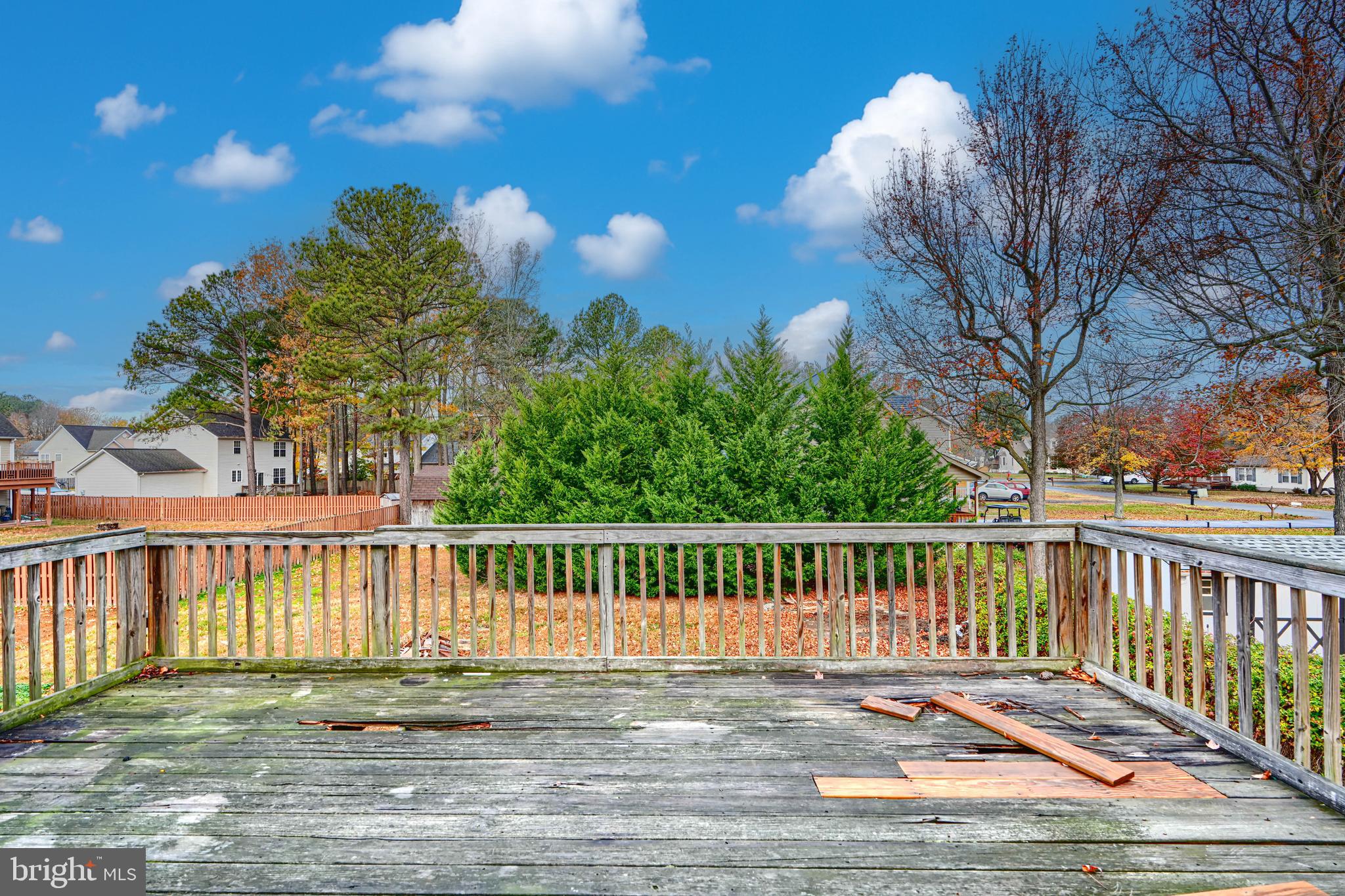 RIVERSIDE MEADOWS - Residential