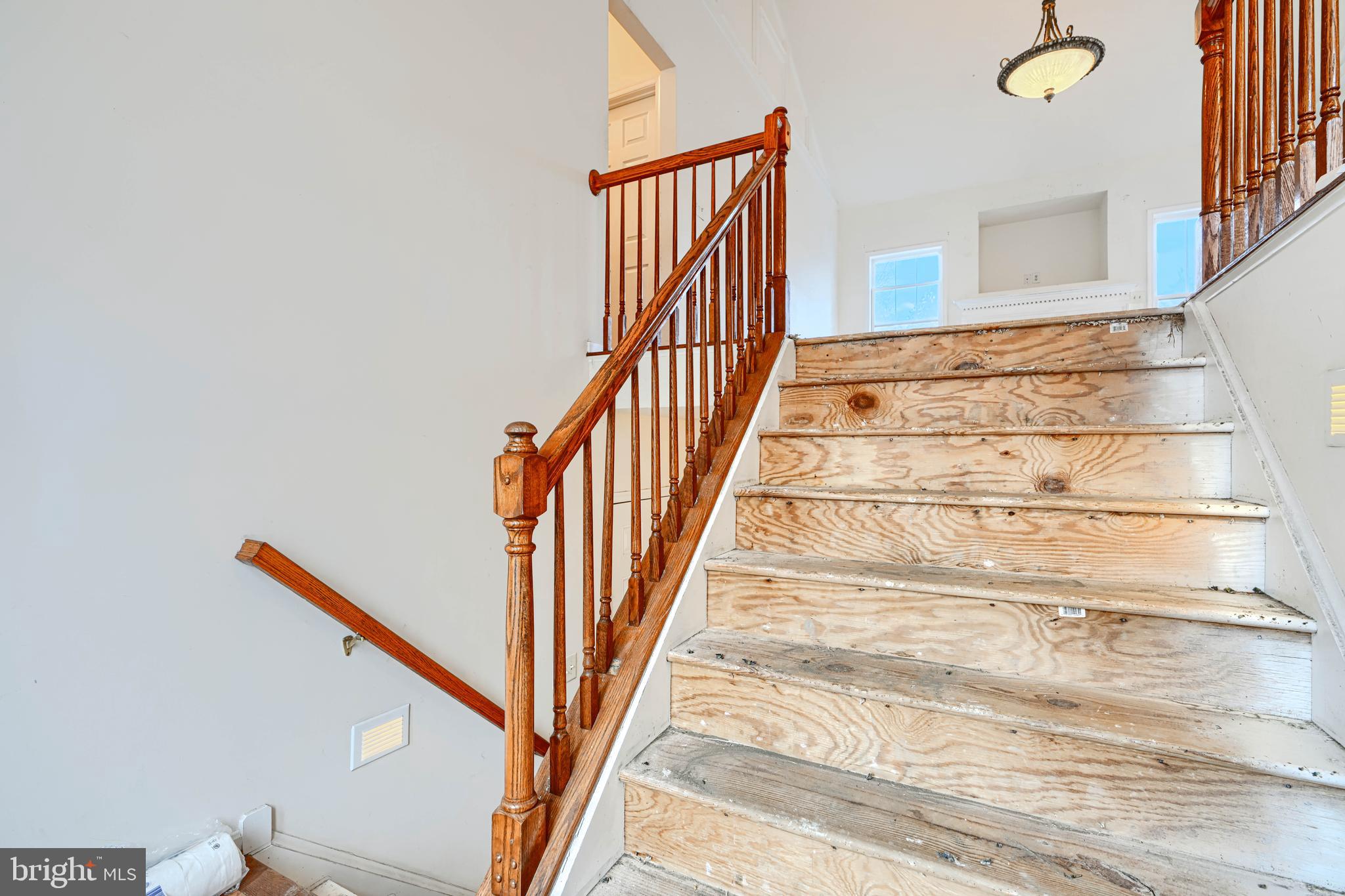 RIVERSIDE MEADOWS - Residential