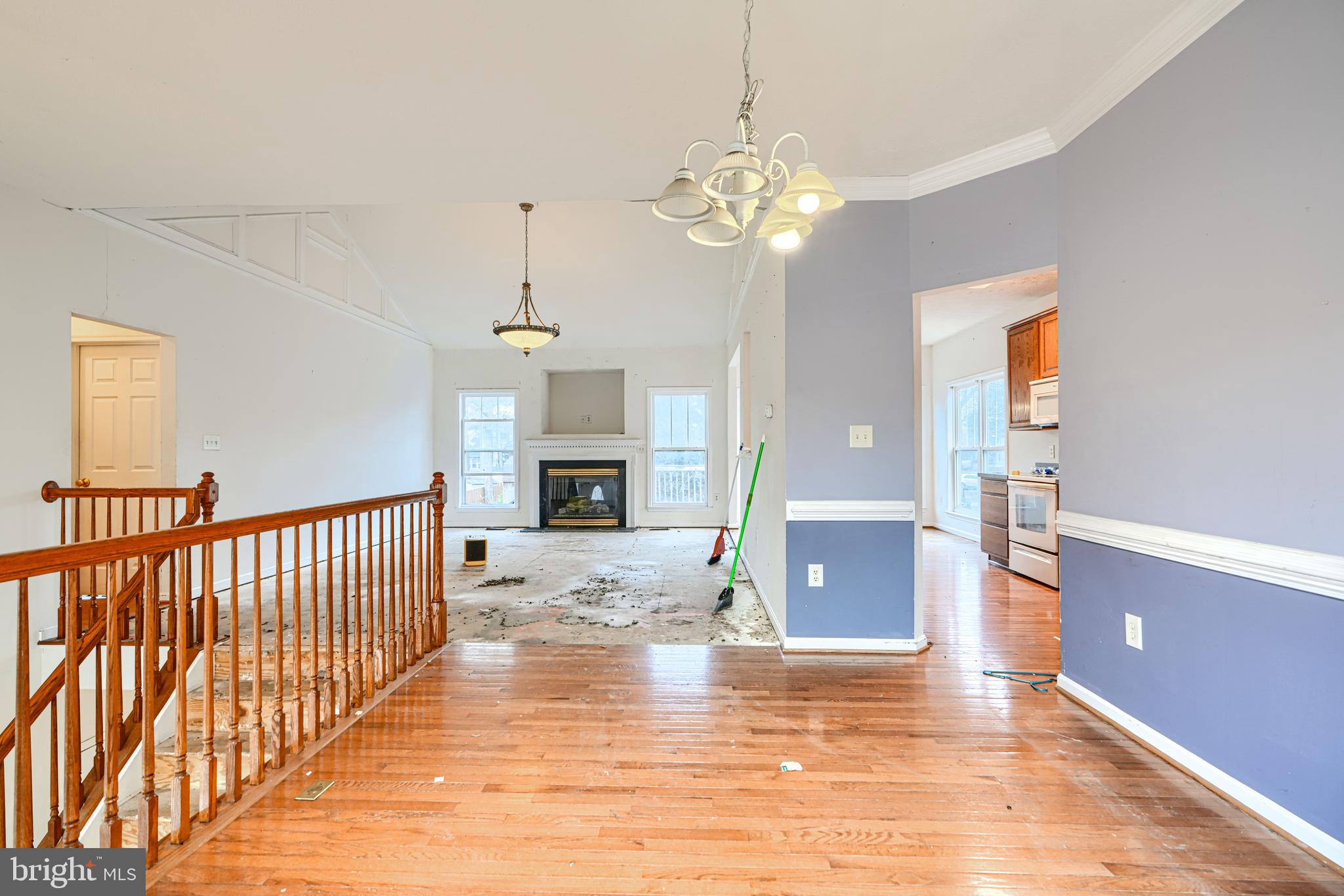 RIVERSIDE MEADOWS - Residential