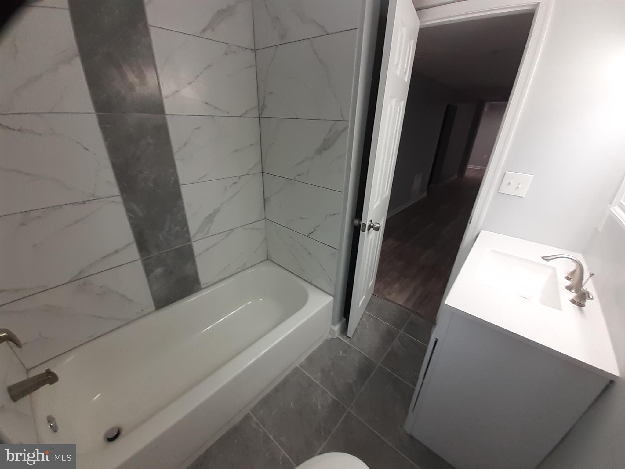 SUNNY ACRES - Residential