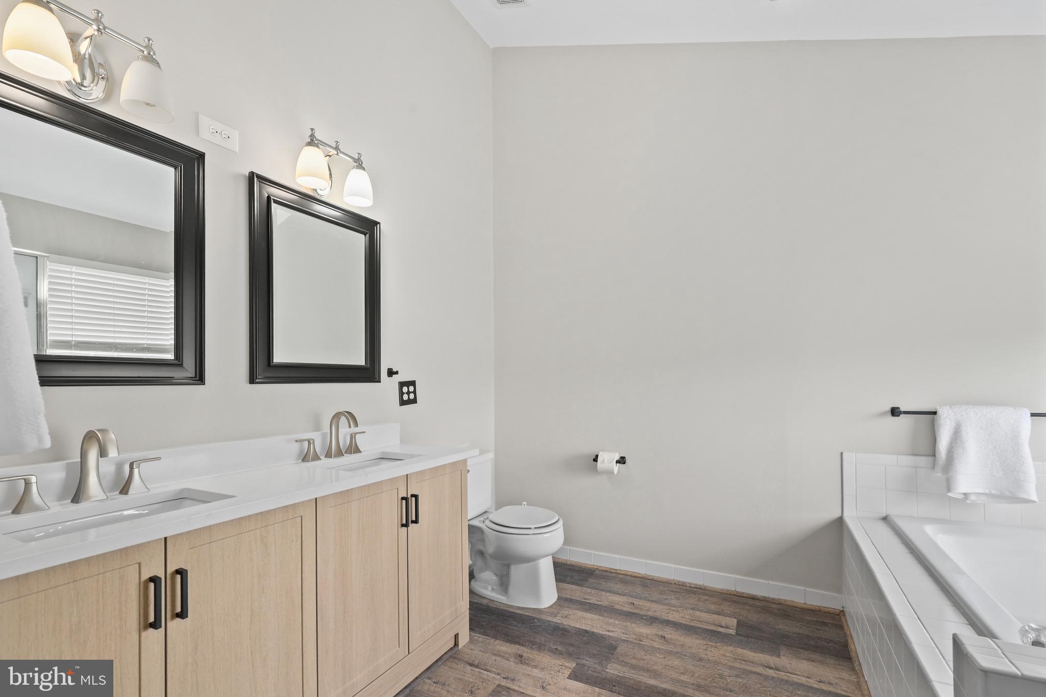 GREENWAY FARM - Residential