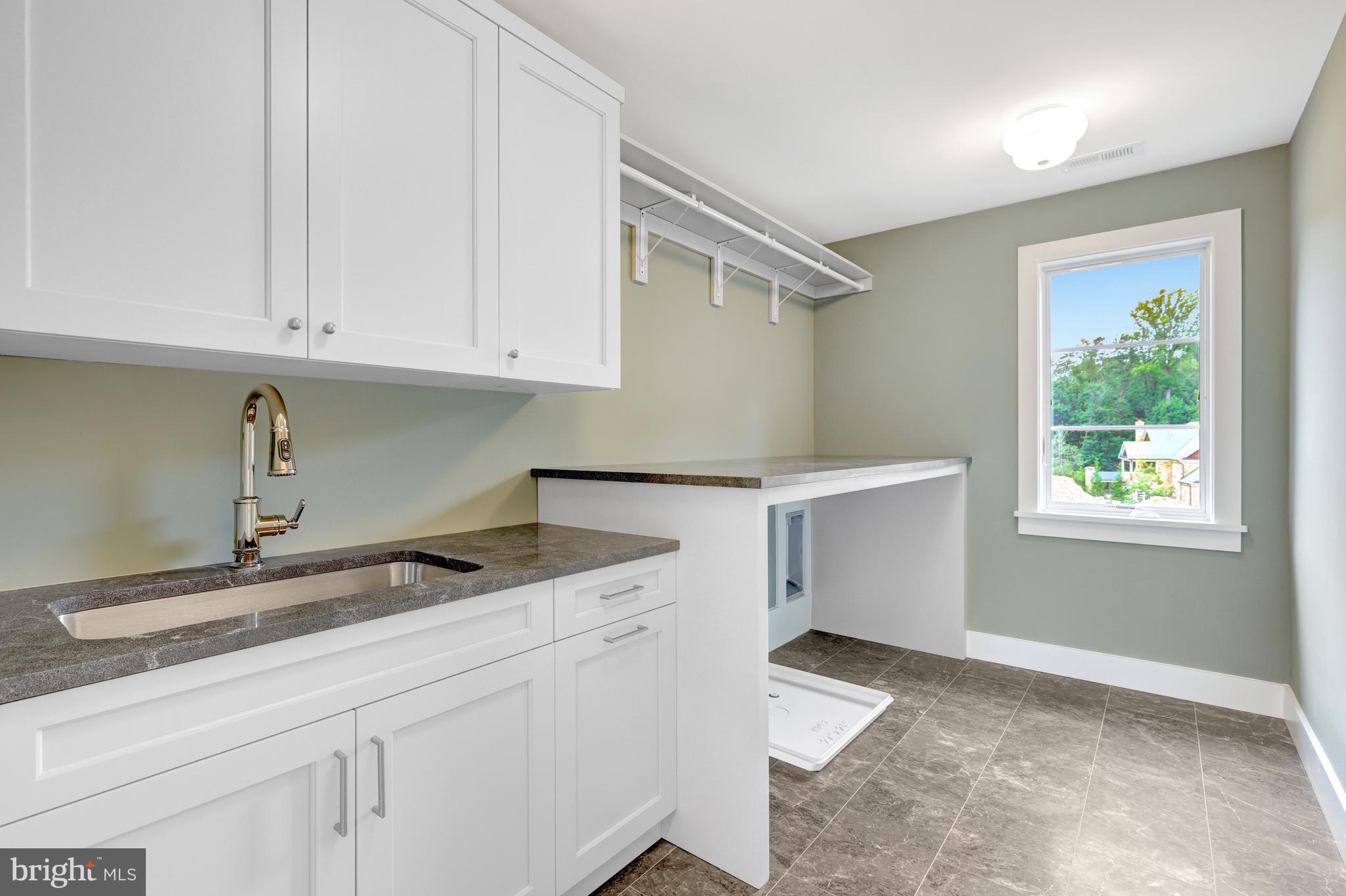 MANORS AT MCNAIR FARMS - Residential