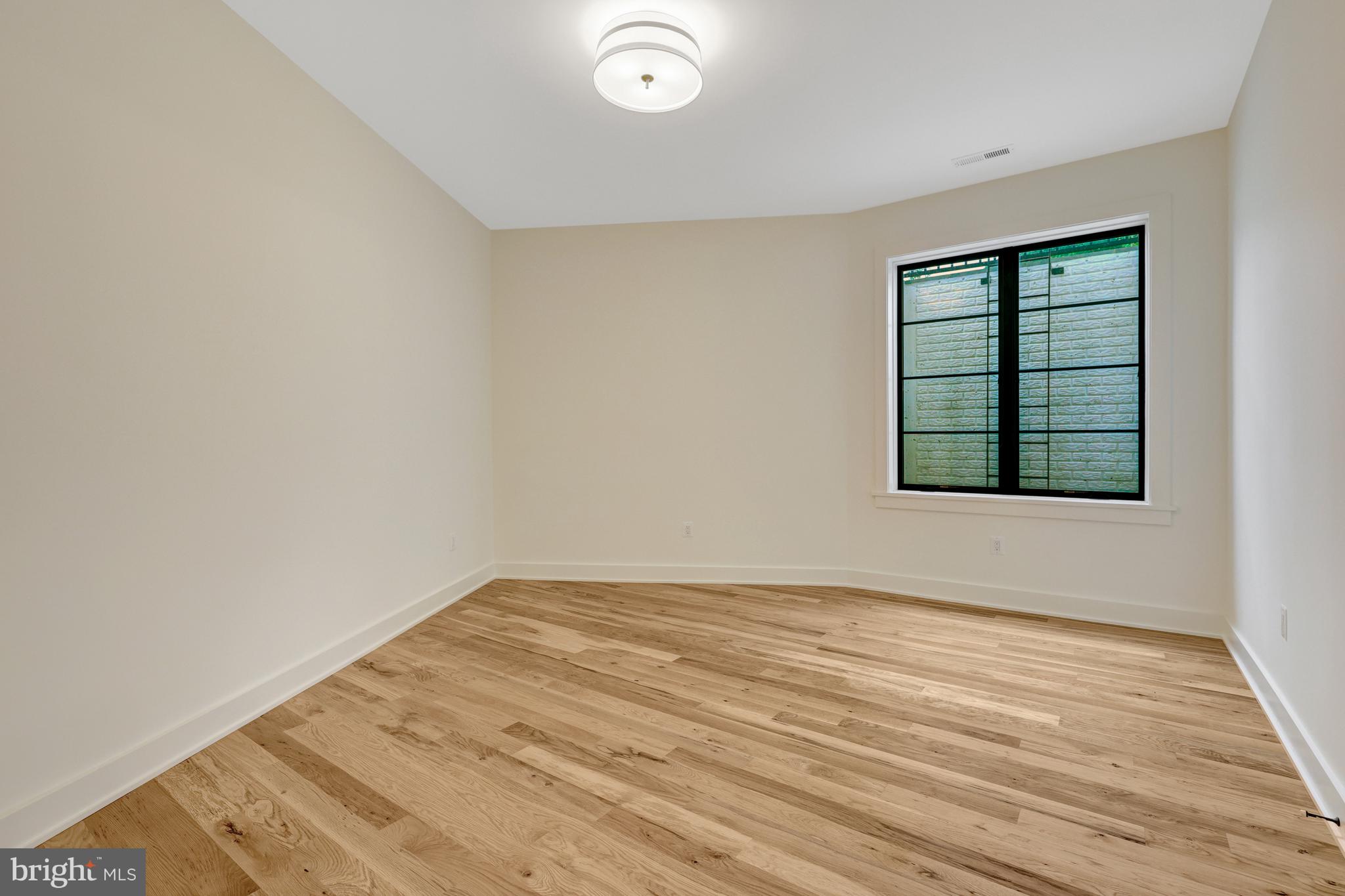 MANORS AT MCNAIR FARMS - Residential