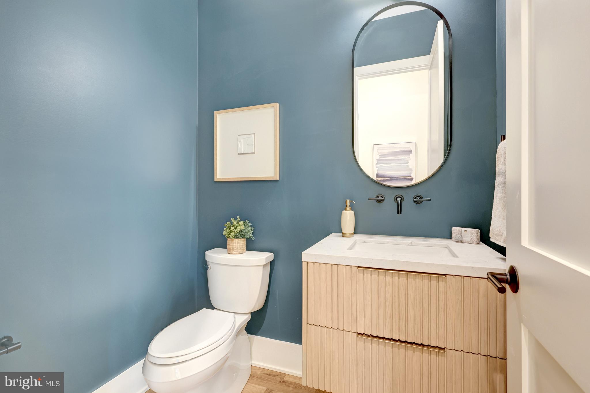 MANORS AT MCNAIR FARMS - Residential