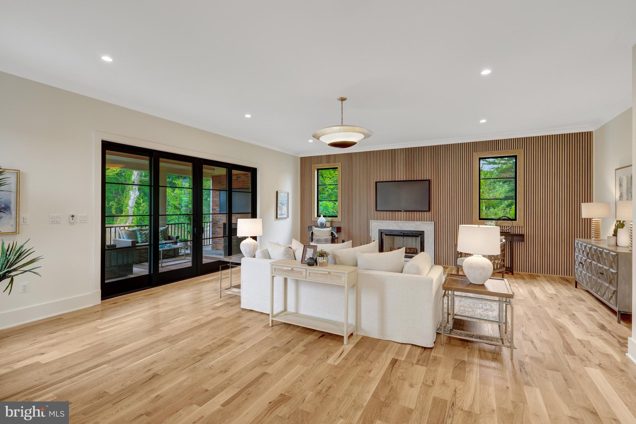 MANORS AT MCNAIR FARMS - Residential