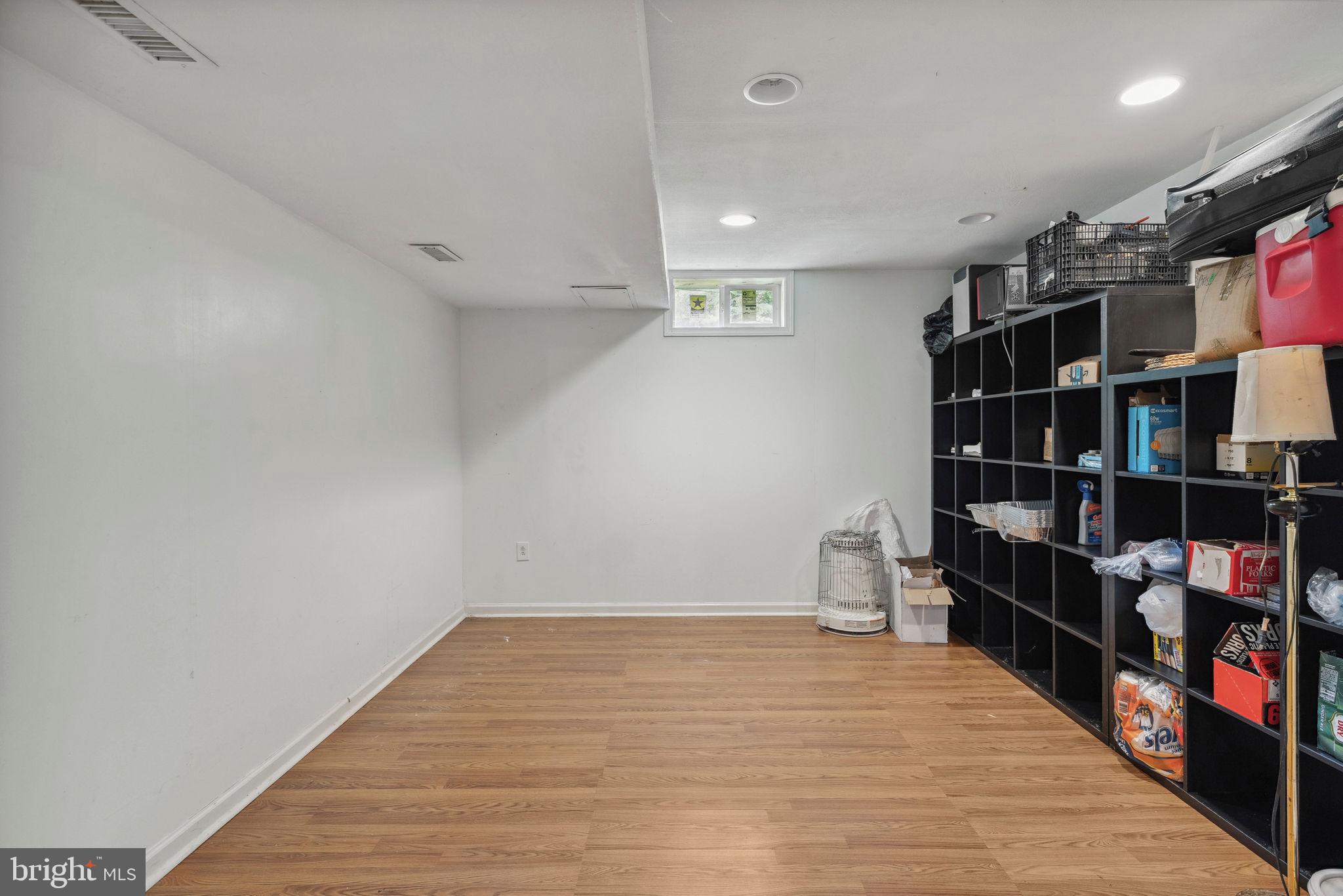 GUM SPRING FARMS - Residential