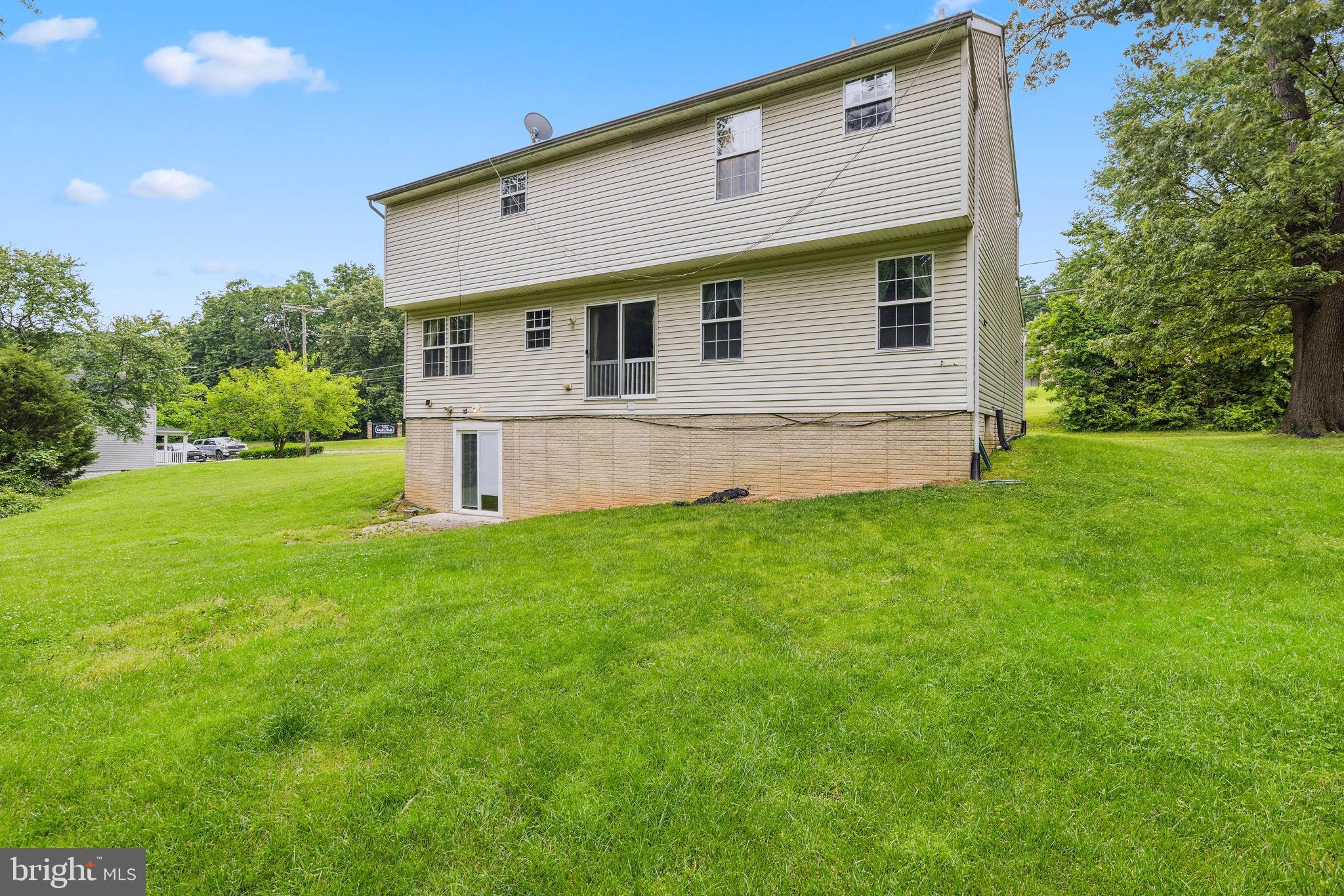 GUM SPRING FARMS - Residential