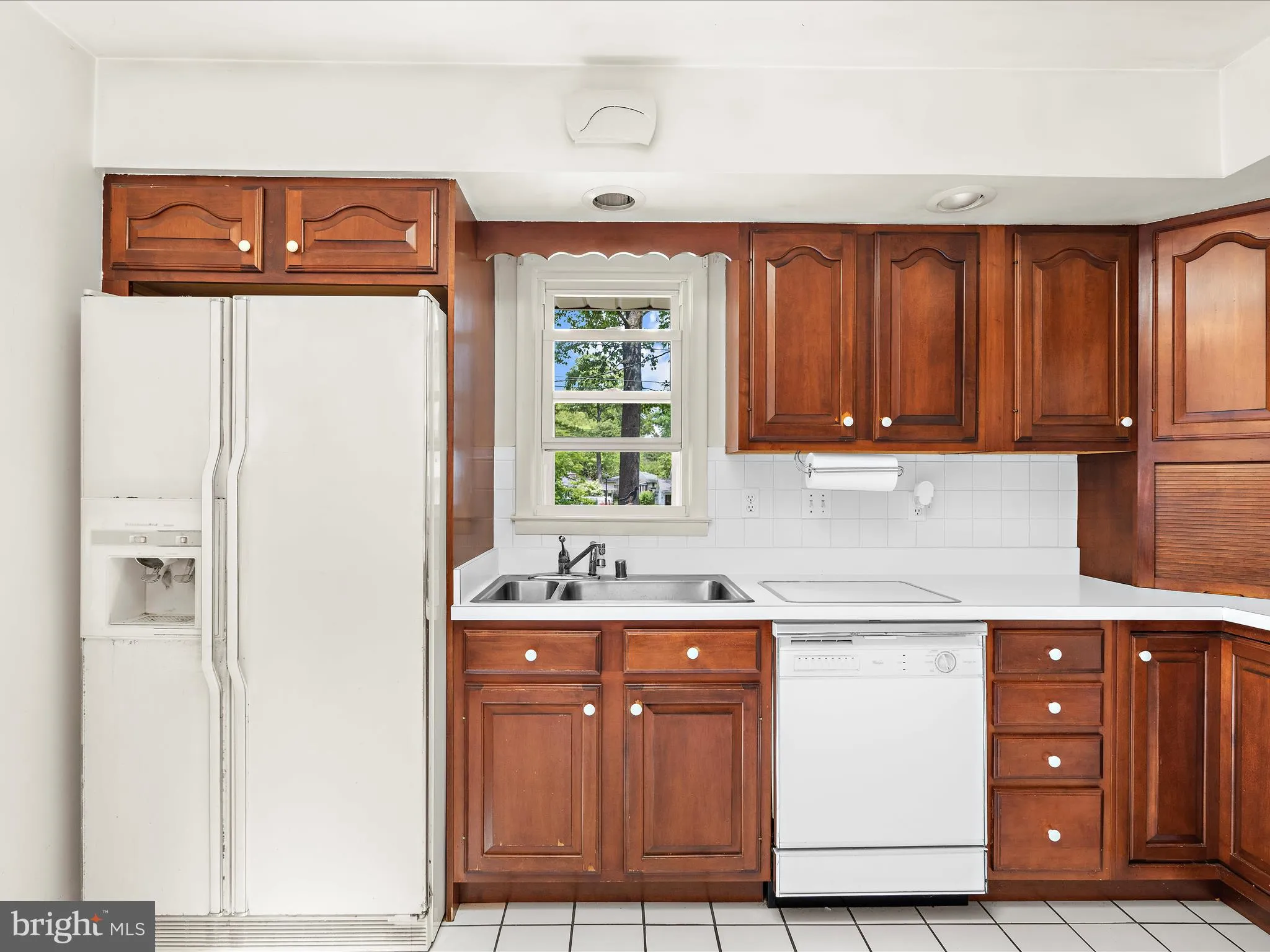 Severna Park, Maryland 21146, United States, 3 Bedrooms Bedrooms, ,3 BathroomsBathrooms,Residential,Active,129394