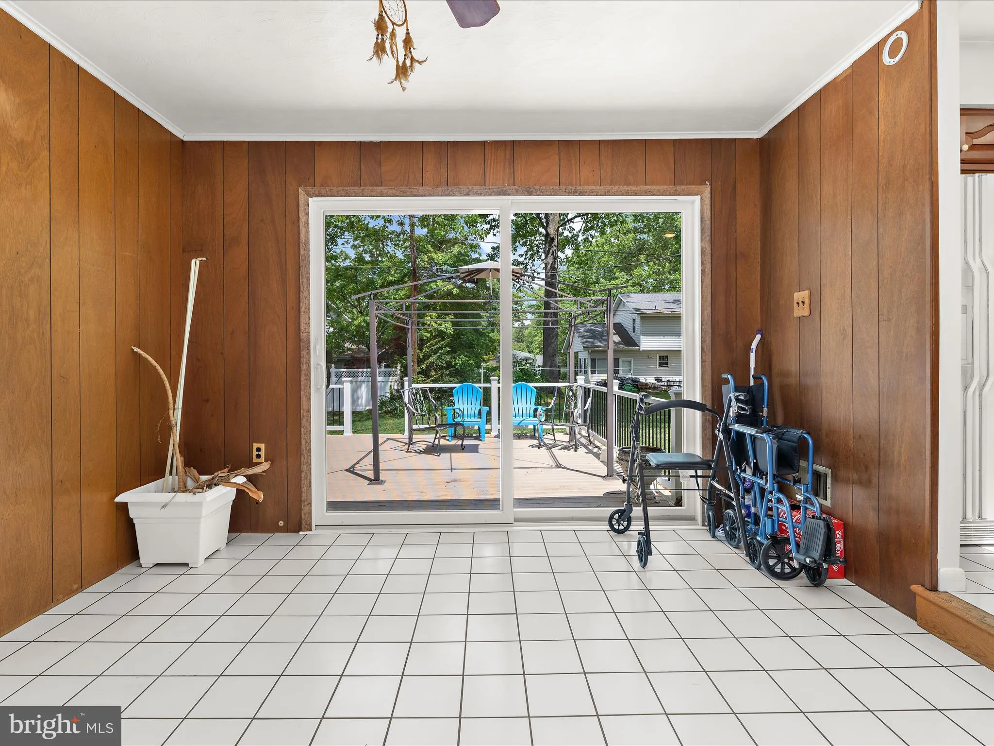 Severna Park, Maryland 21146, United States, 3 Bedrooms Bedrooms, ,3 BathroomsBathrooms,Residential,Active,129394