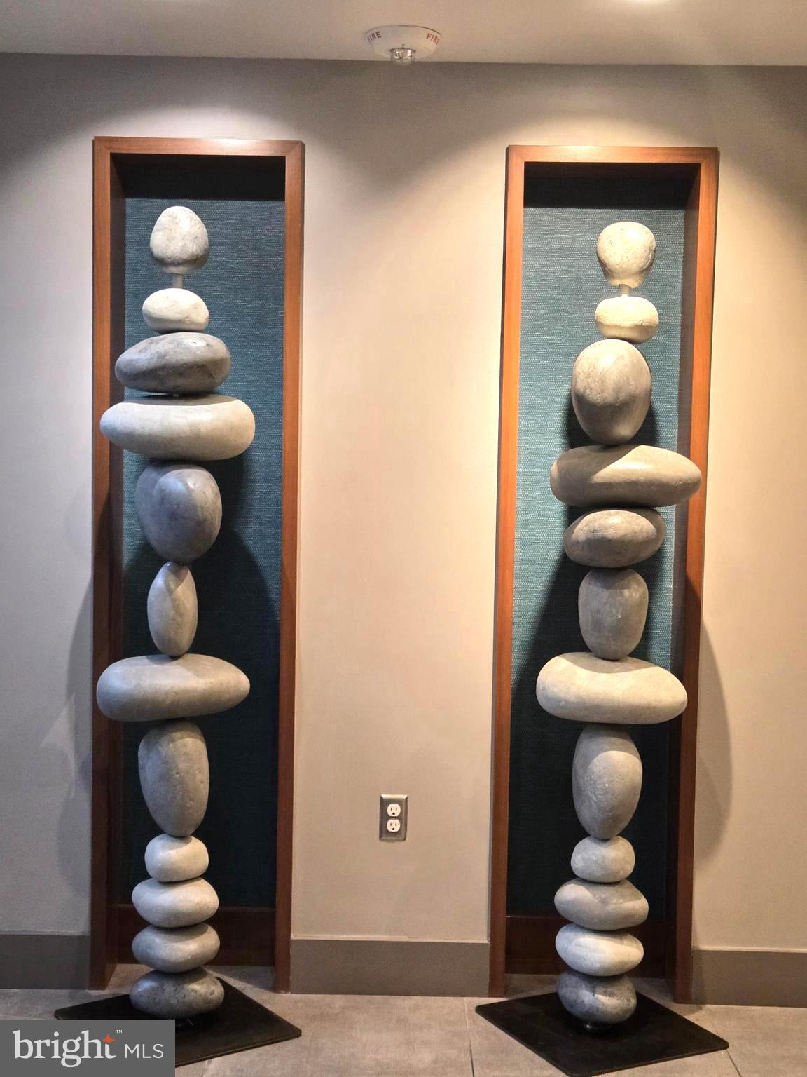 145 RIVERHAVEN DRIVE 533