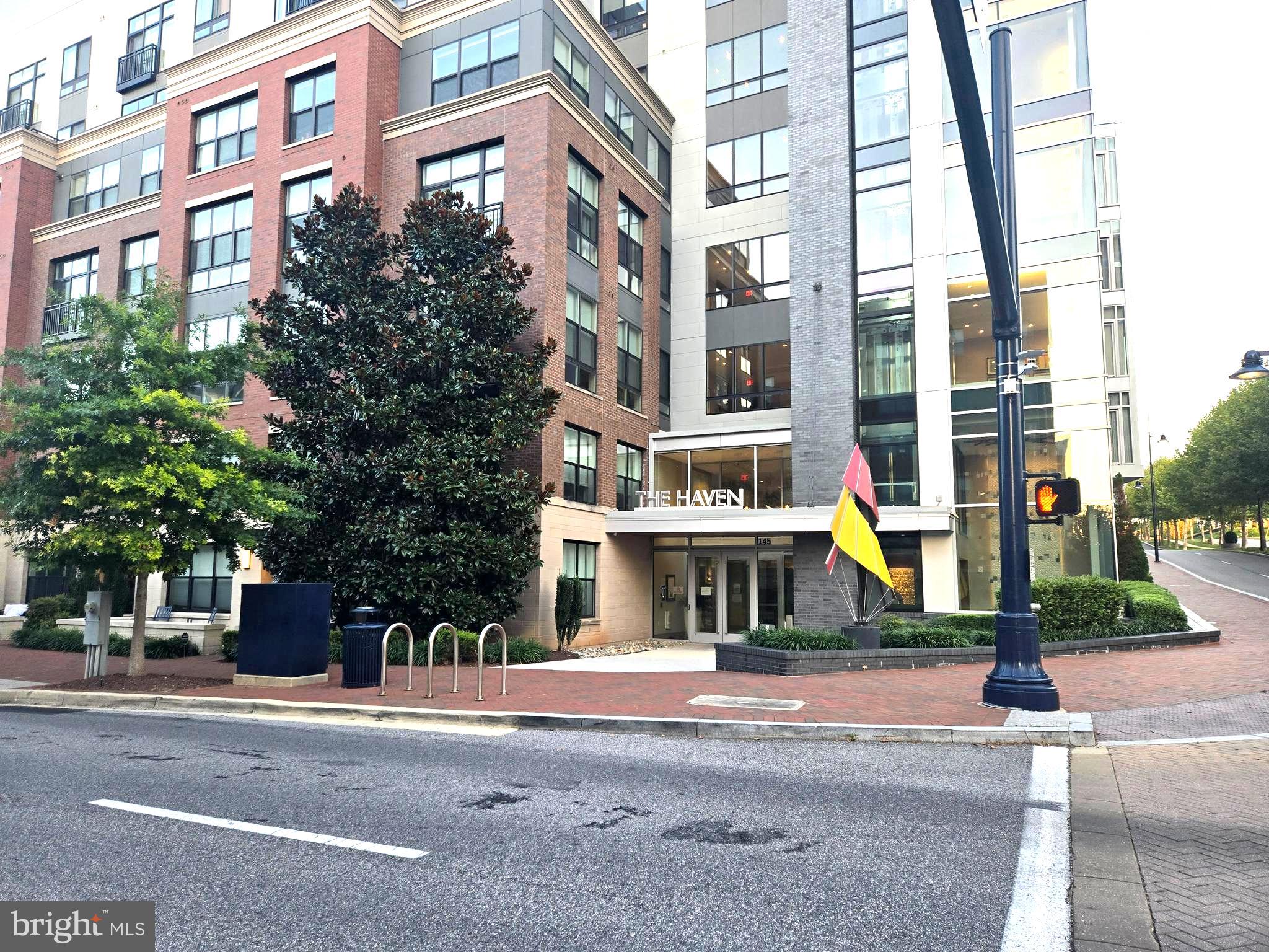 145 RIVERHAVEN DRIVE 533