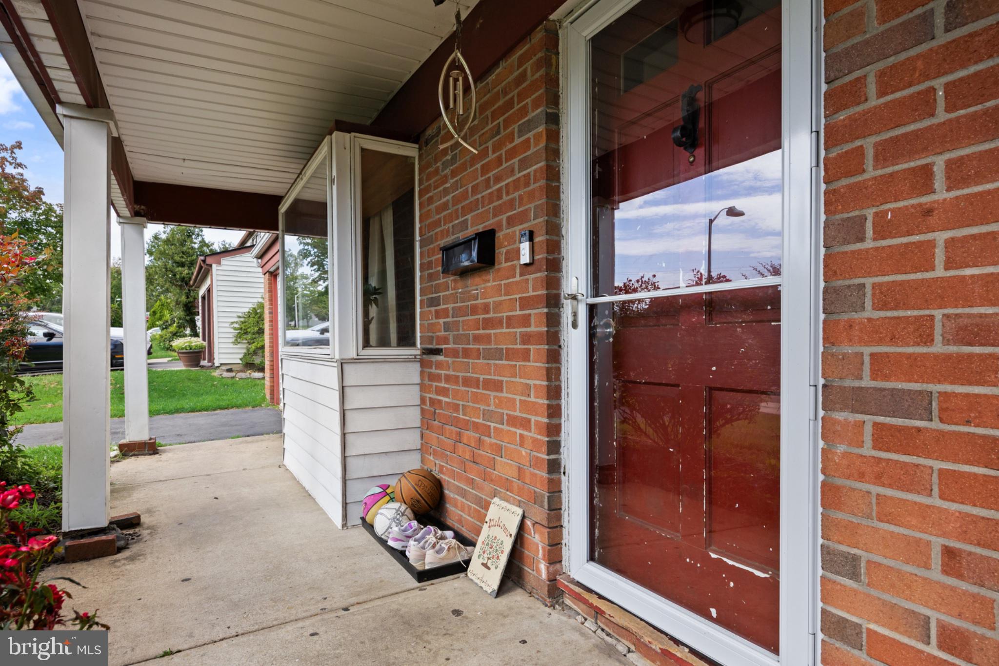 32 NIMITZ LANE