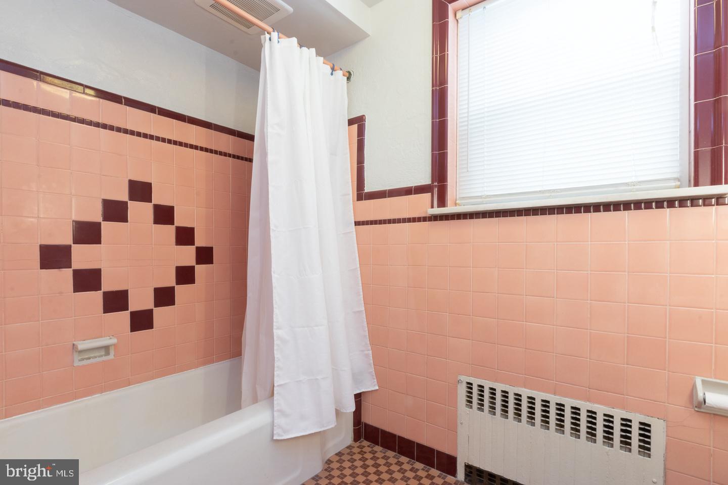 EAST PASSYUNK CROSSING - Residential