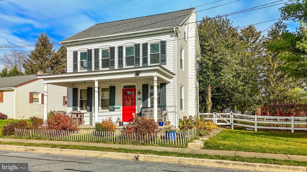 Photo of 6137 Carpenter Street, East Petersburg, PA 17520 (MLS # PALA2043674)