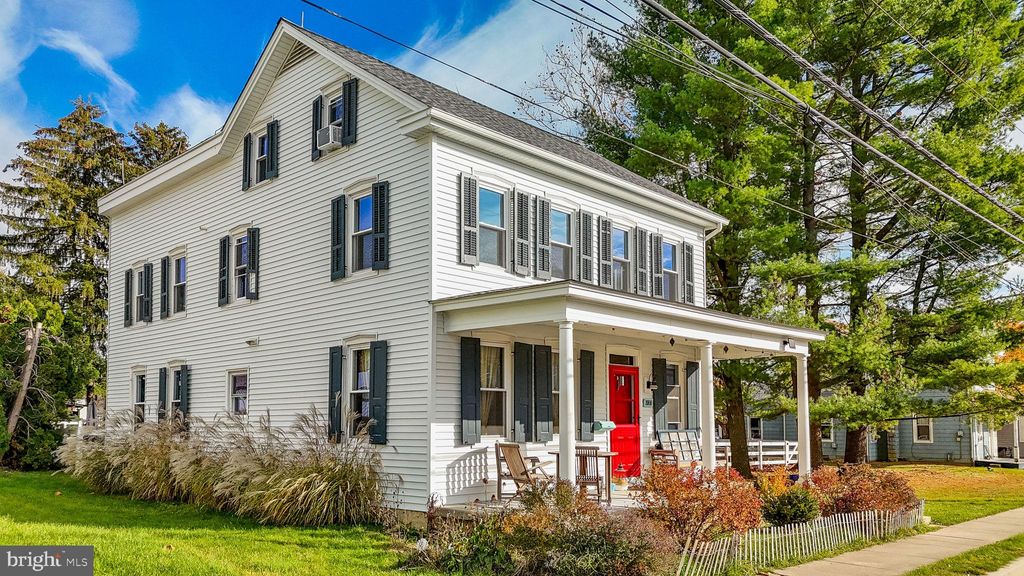 Photo of 6137 Carpenter Street, East Petersburg, PA 17520 (MLS # PALA2043674)