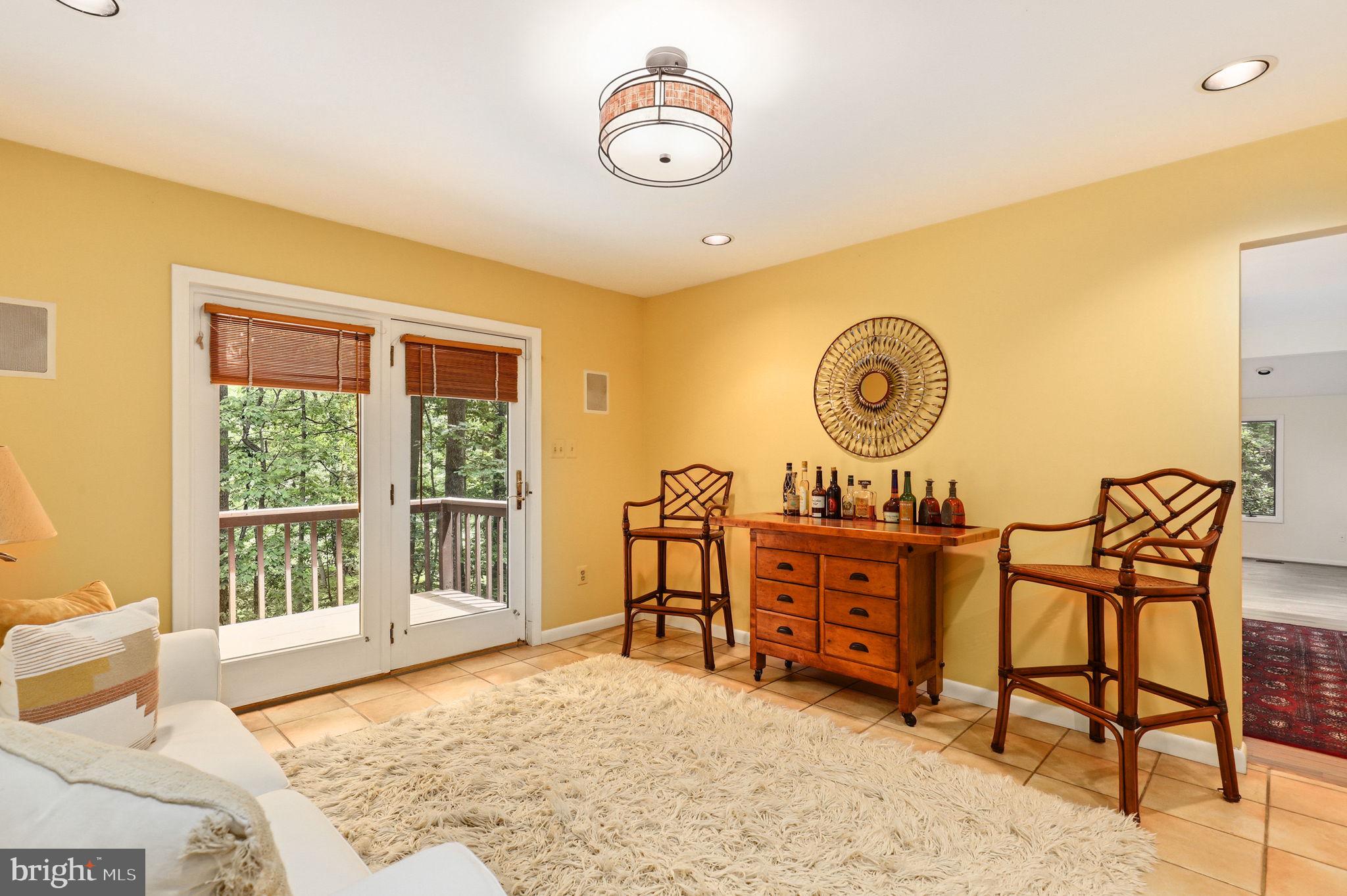 OWINGS MANOR - Residential