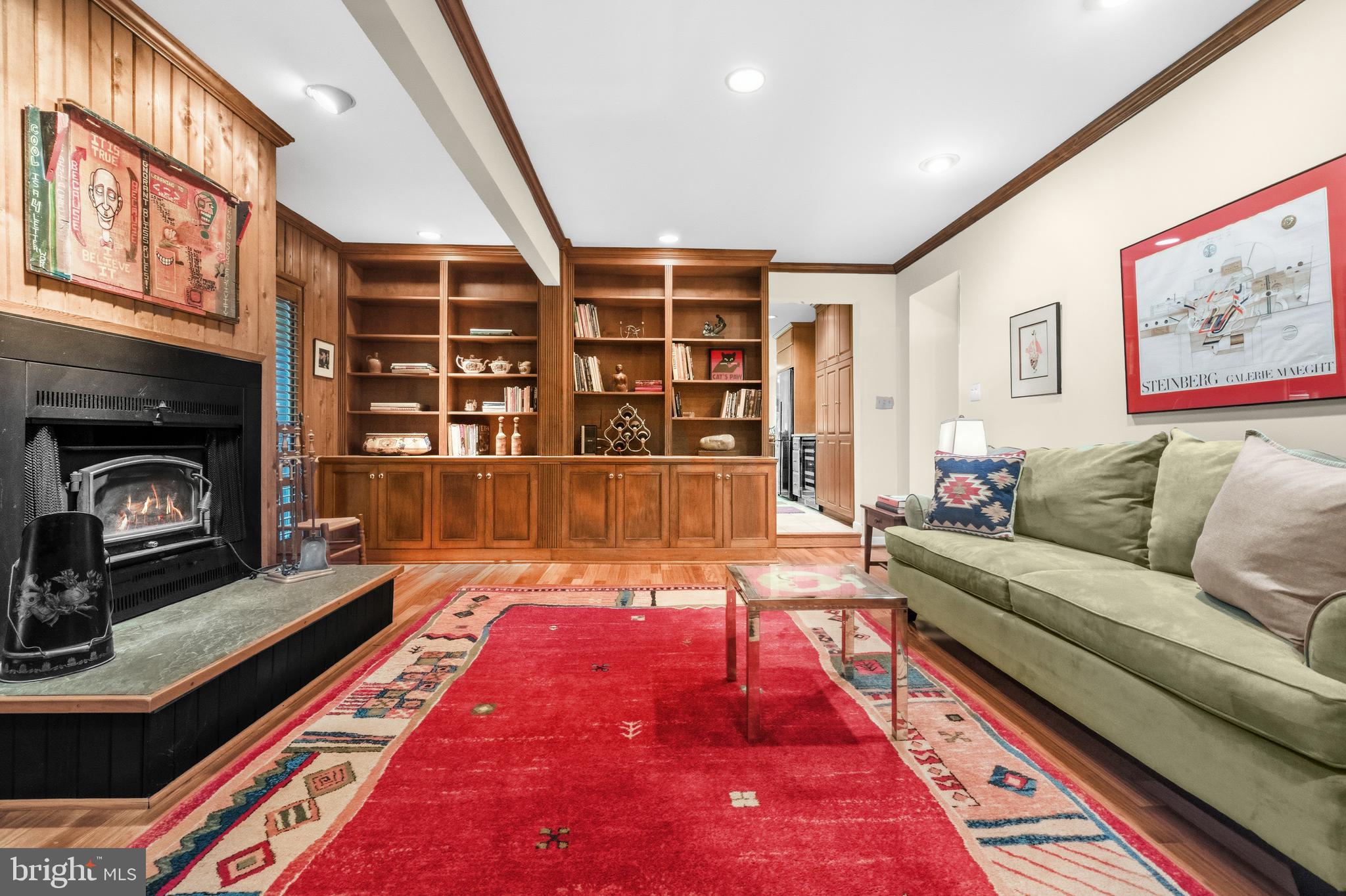 OWINGS MANOR - Residential