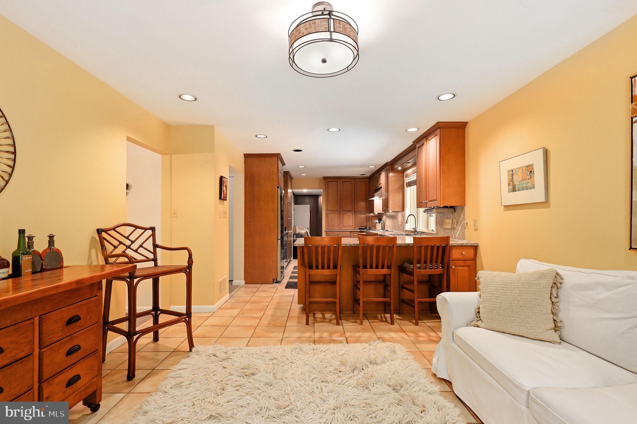 OWINGS MANOR - Residential