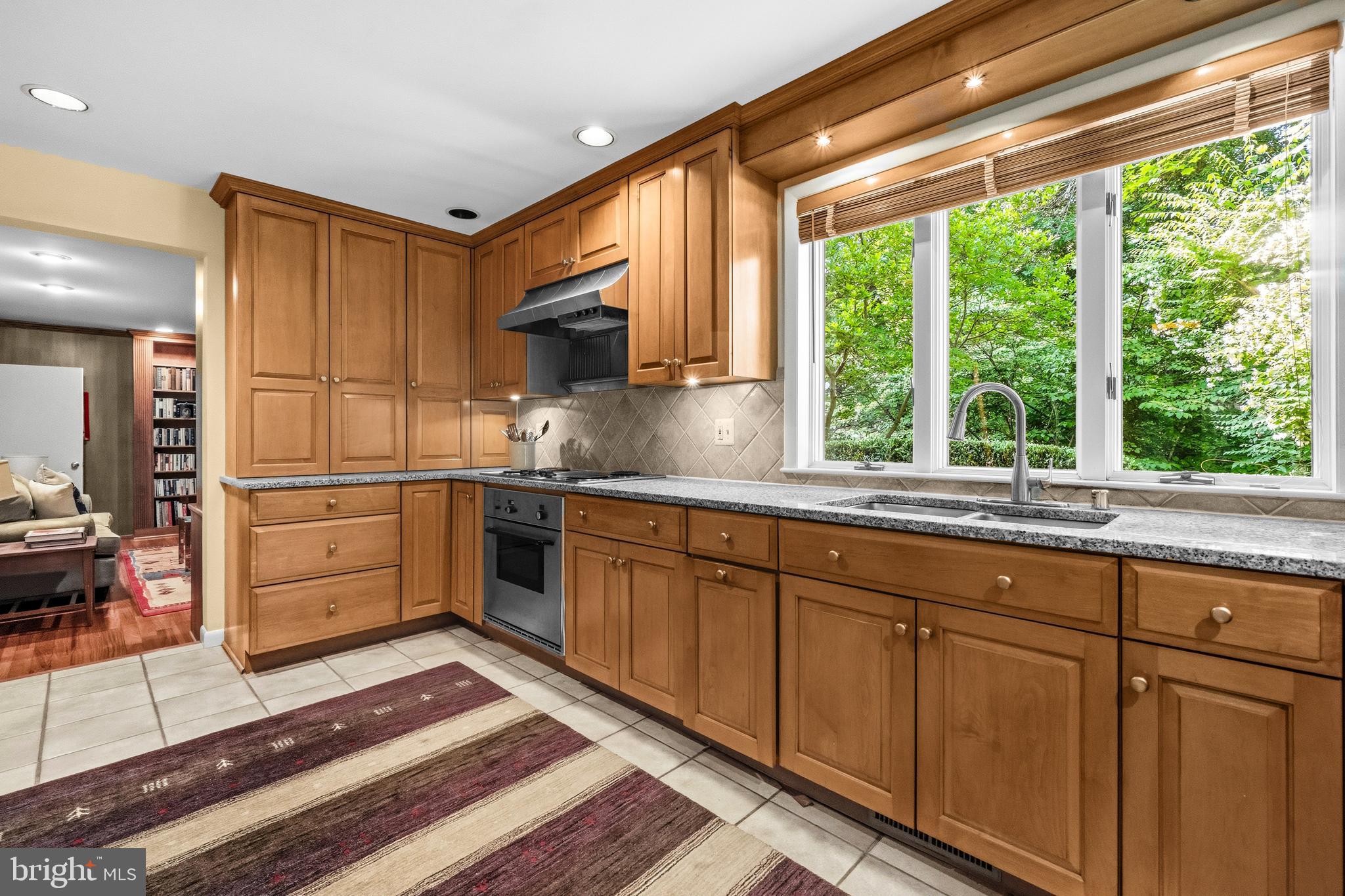 OWINGS MANOR - Residential
