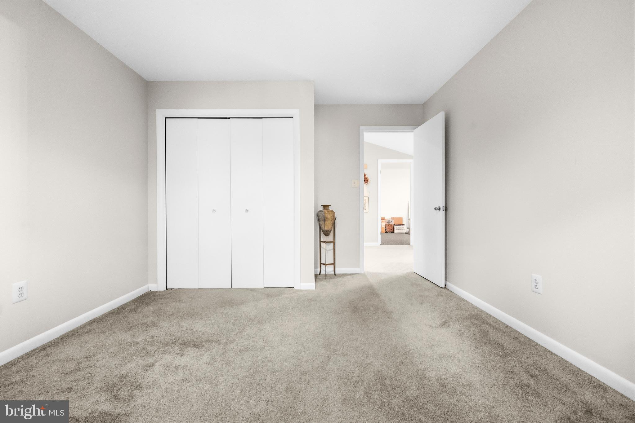 OWINGS MANOR - Residential