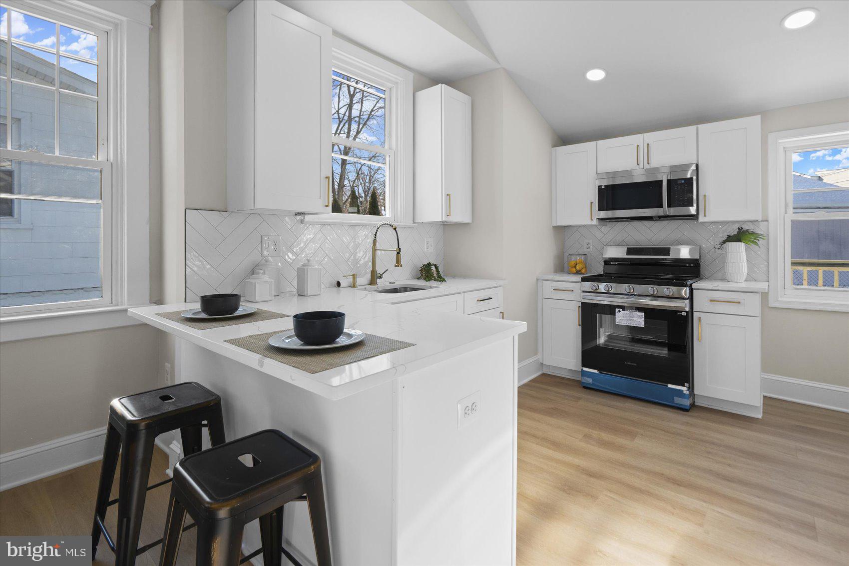 EDMONDSON RIDGE - Residential