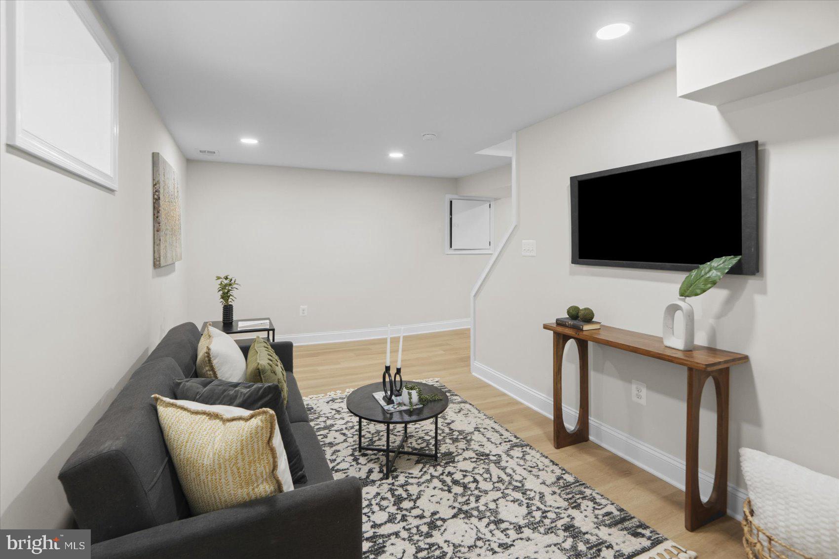 EDMONDSON RIDGE - Residential