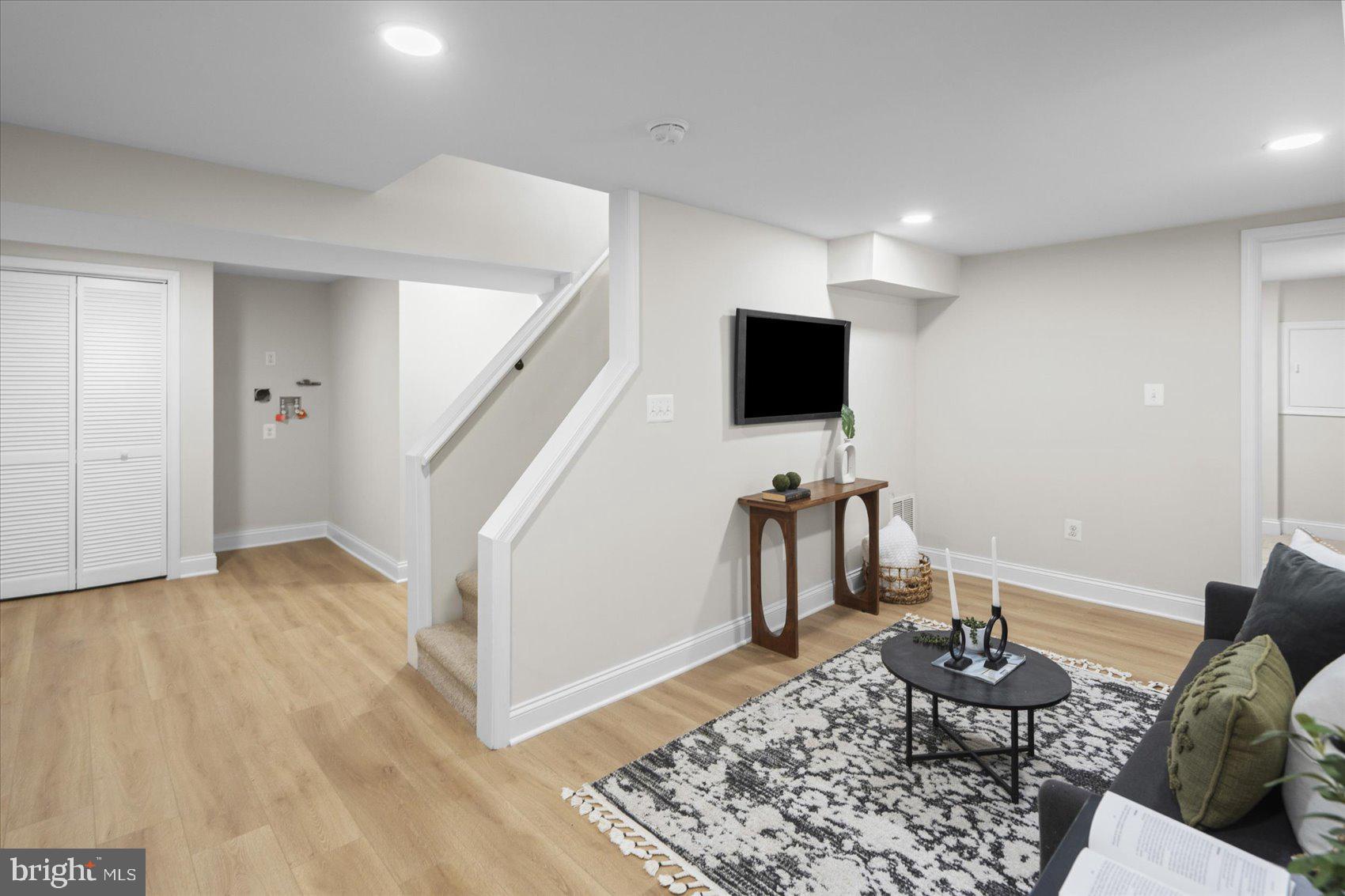 EDMONDSON RIDGE - Residential