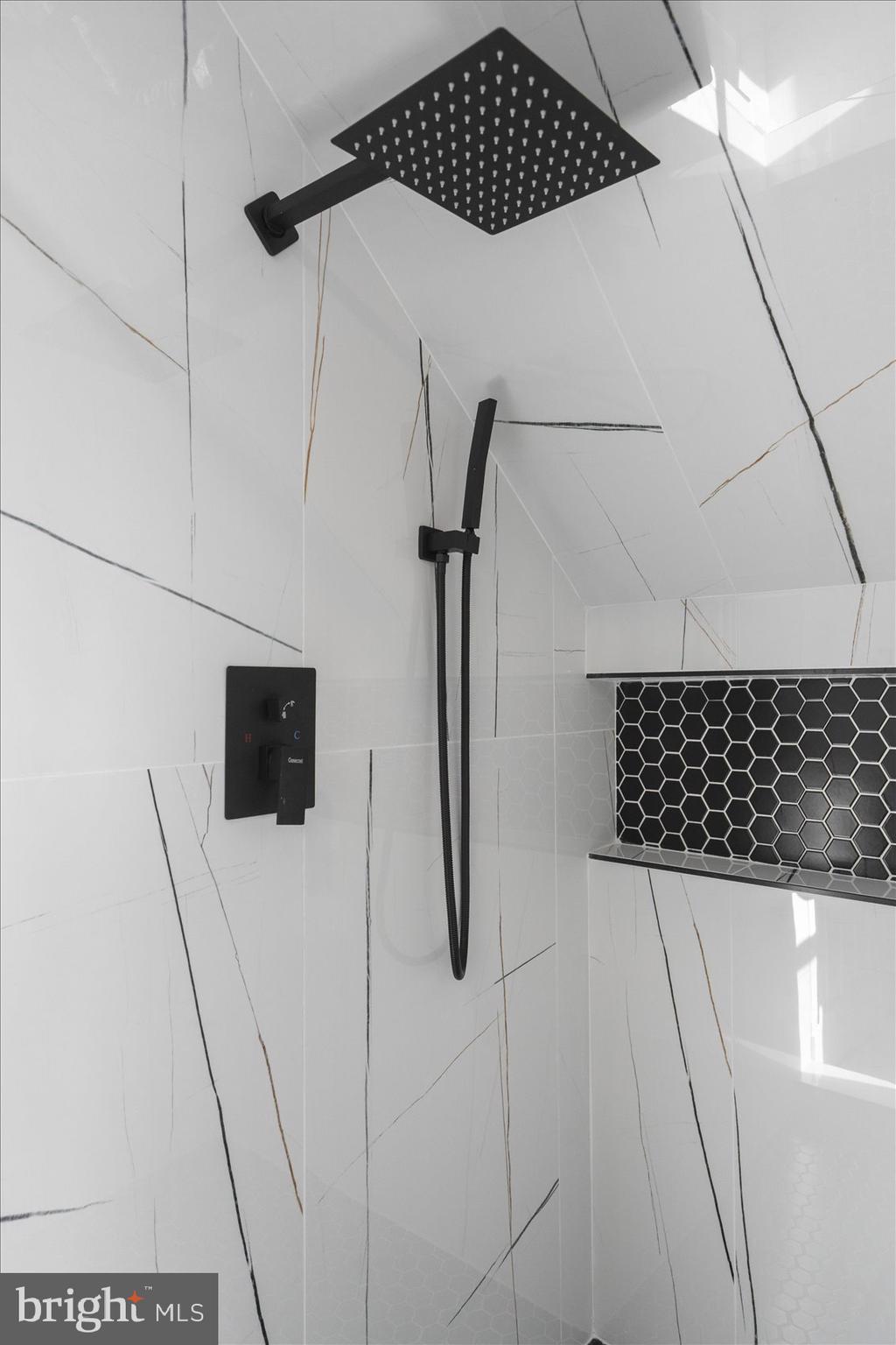 EDMONDSON RIDGE - Residential