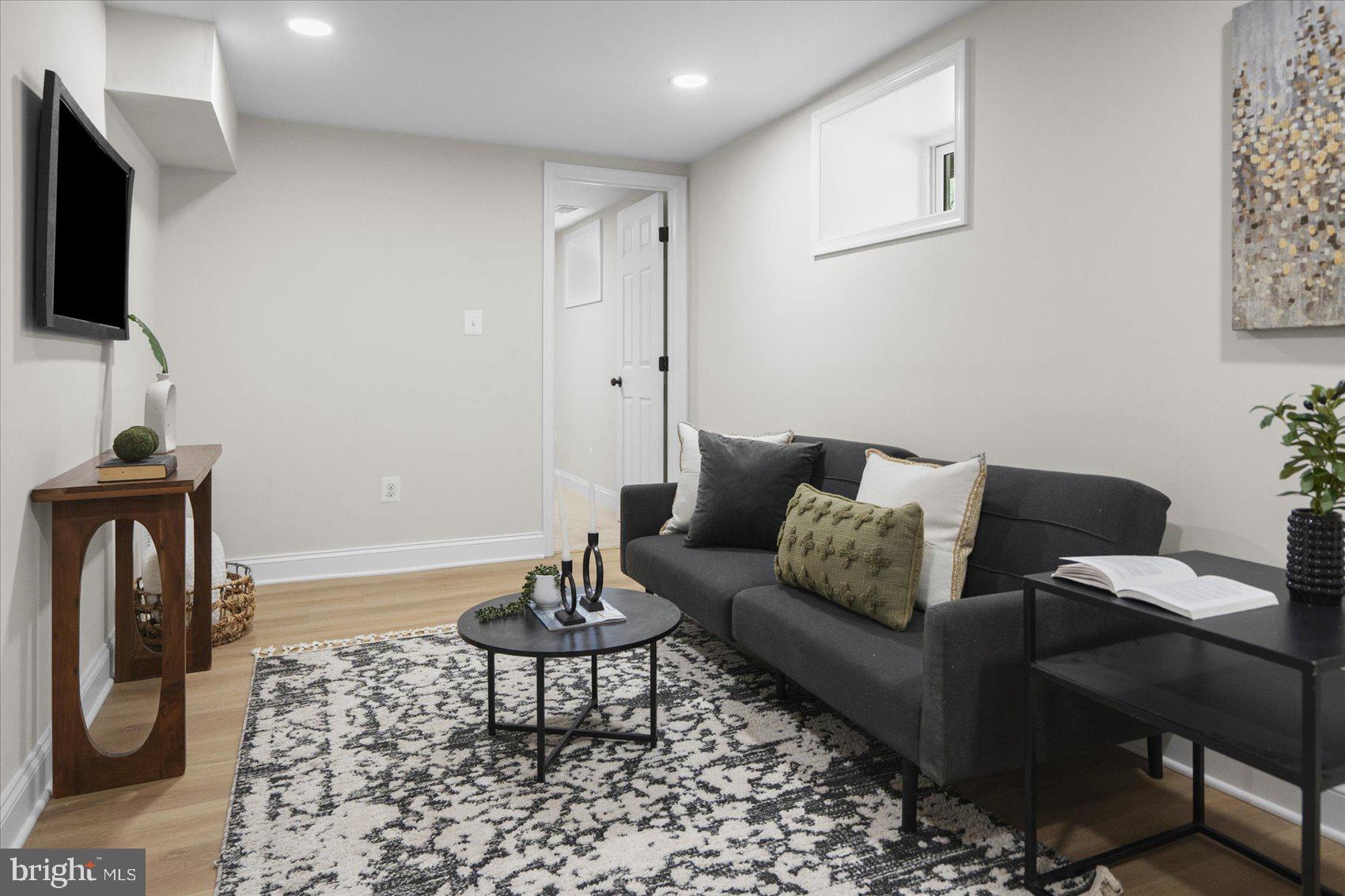 EDMONDSON RIDGE - Residential