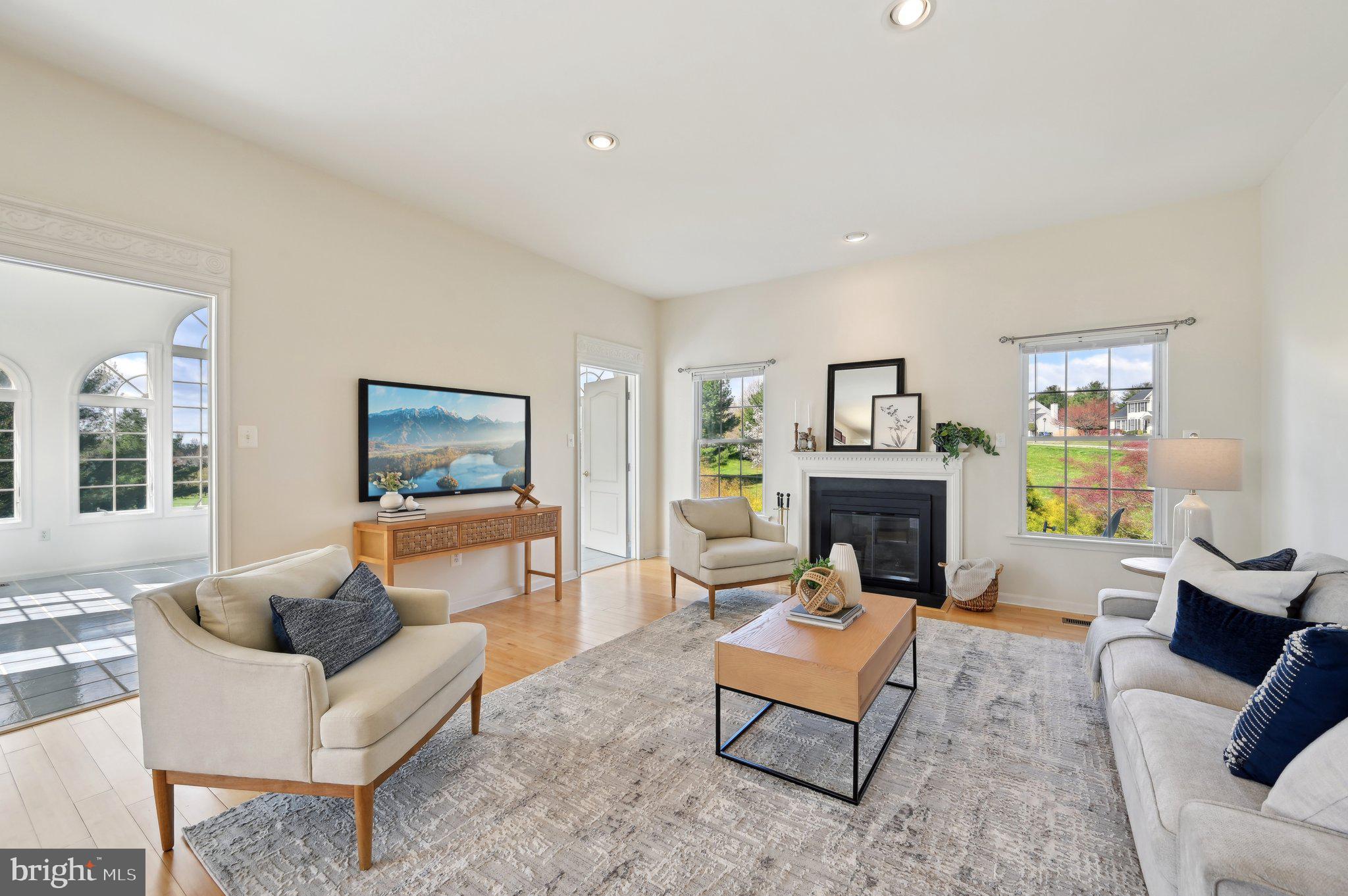 MANORWOOD - Residential