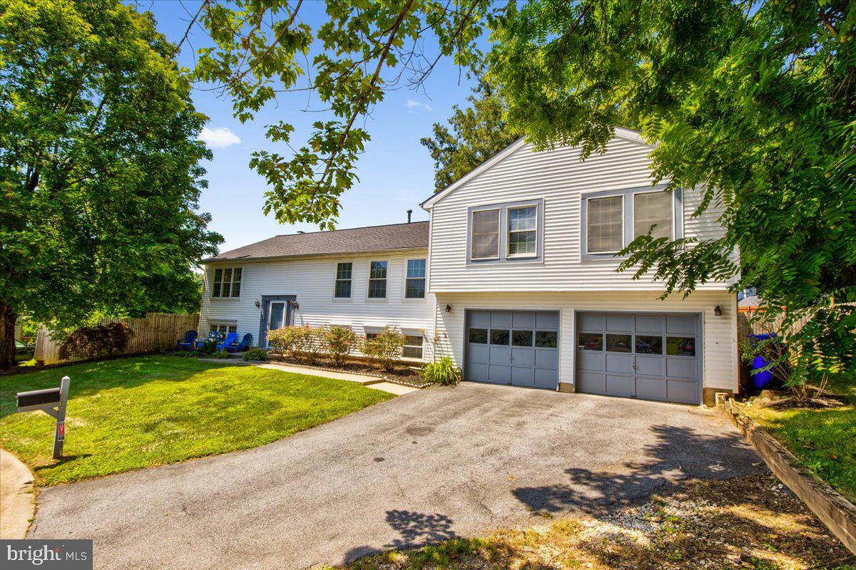 HUNTERS WOODS - Residential