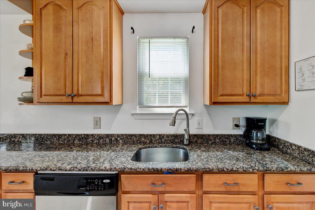 HUNTERS WOODS - Residential