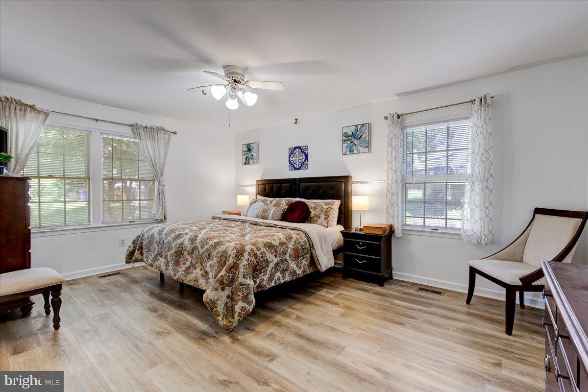 HUNTERS WOODS - Residential