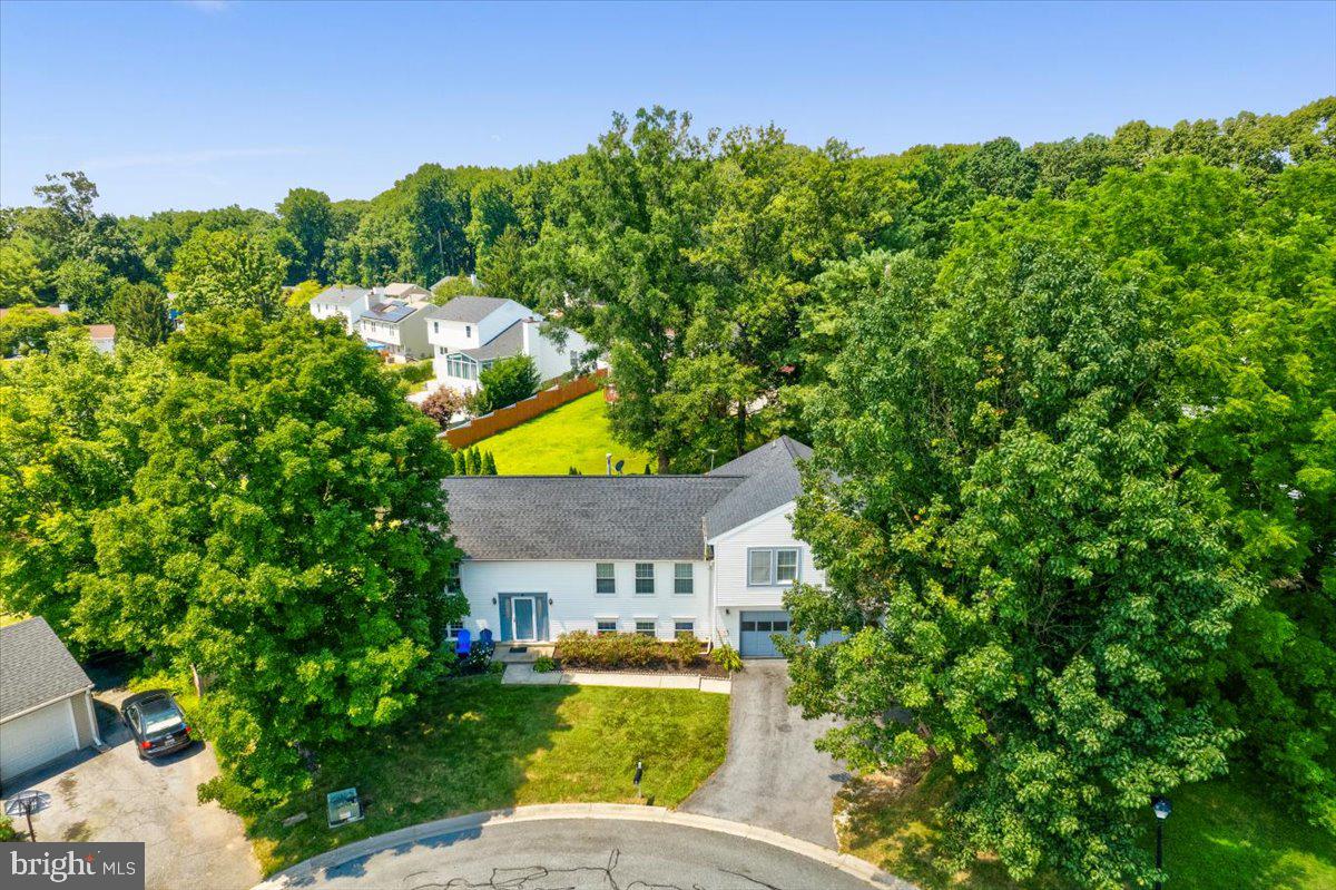 HUNTERS WOODS - Residential