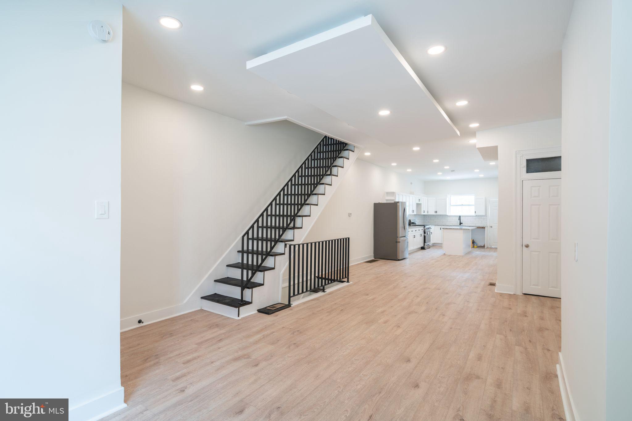 POINT BREEZE - Residential Lease