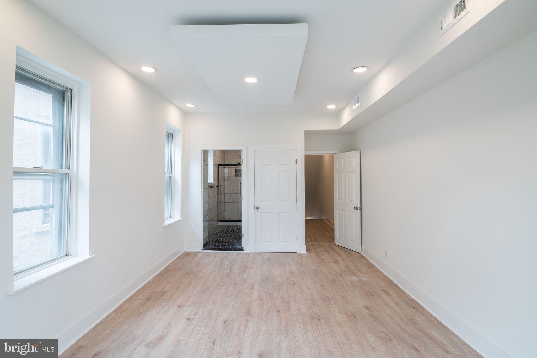 POINT BREEZE - Residential Lease