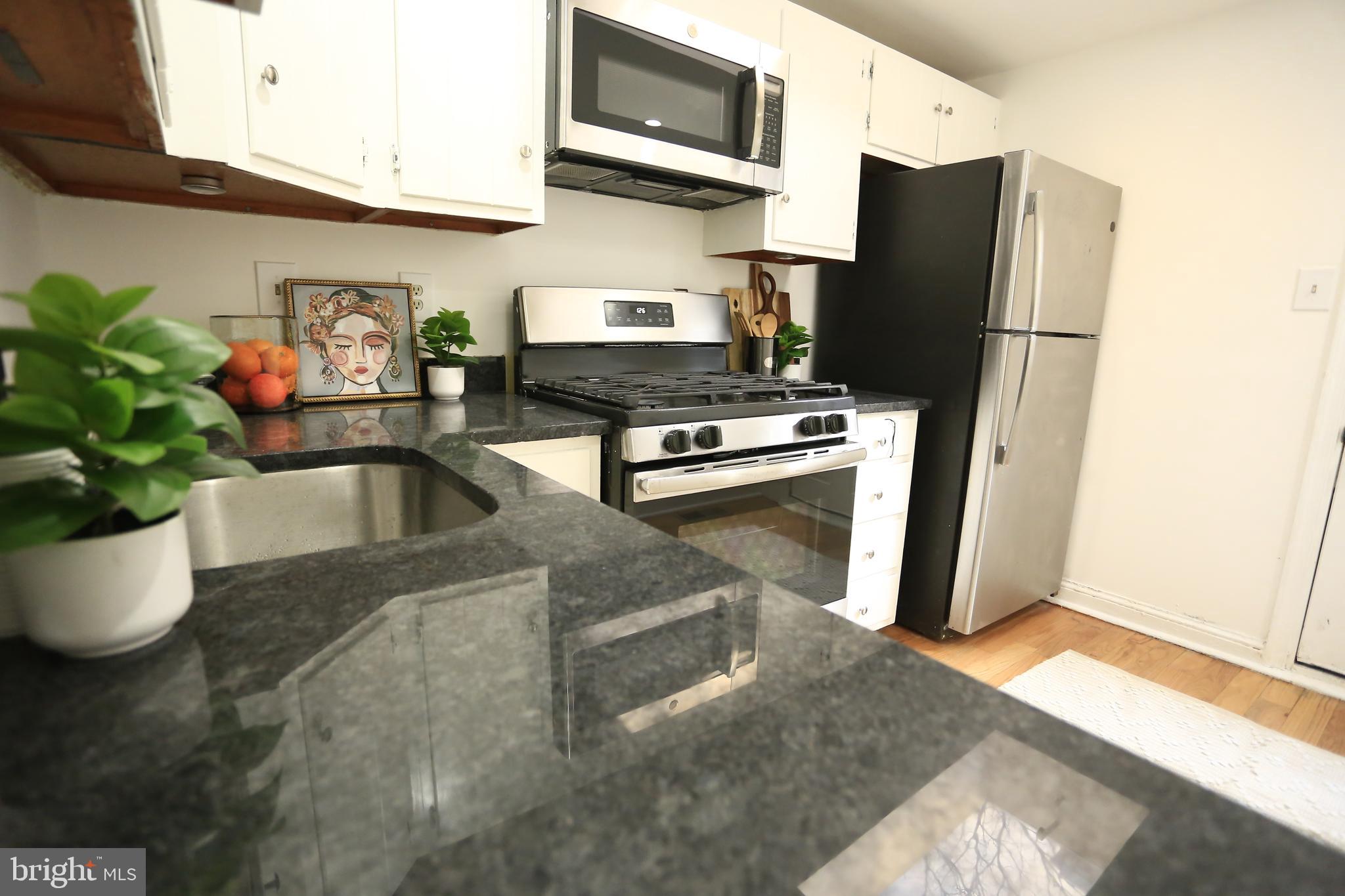 FEDERAL HILL HISTORIC DISTRICT - Residential Lease