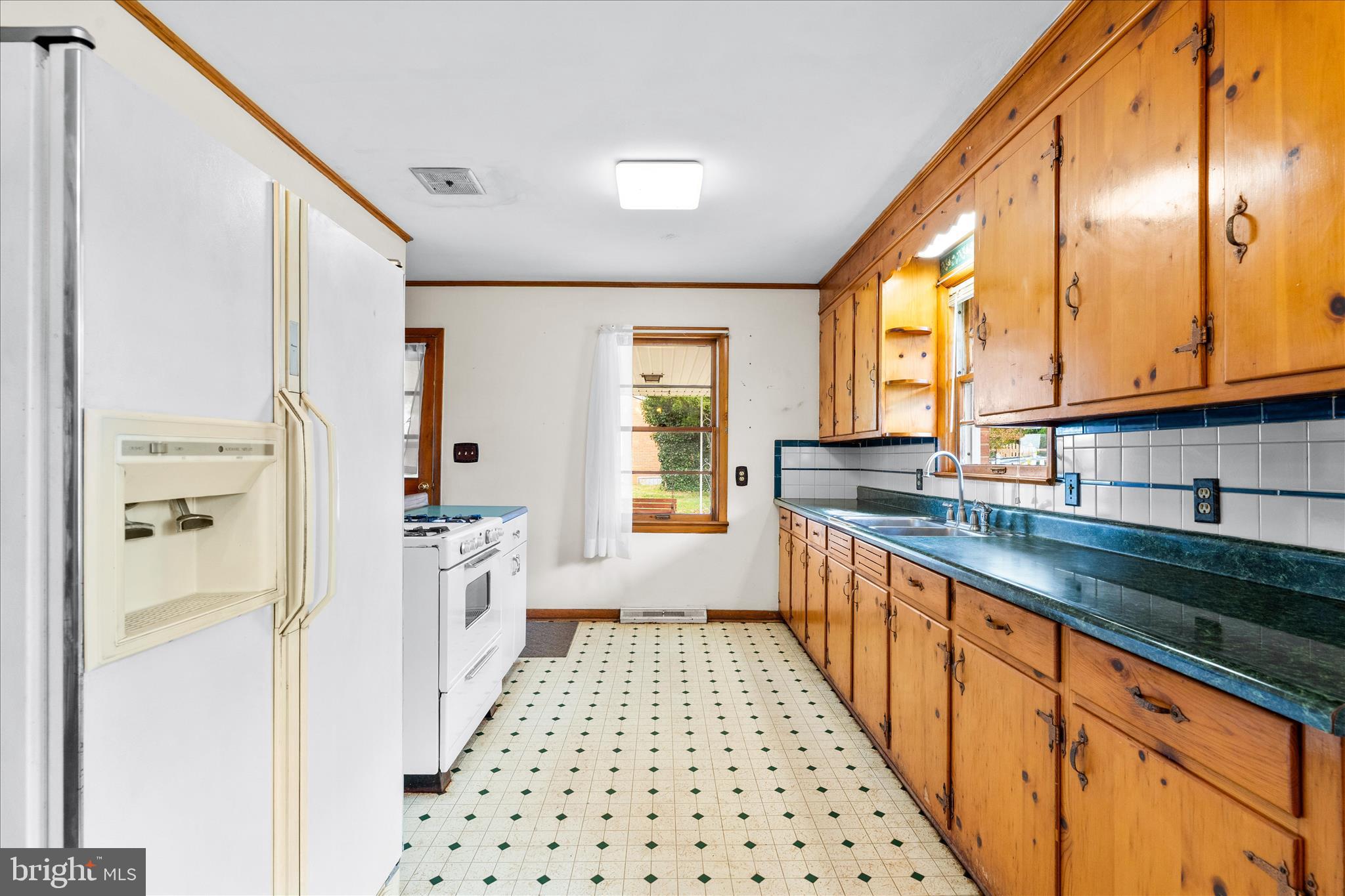 PLEASANT VIEW HEIGHTS - Residential