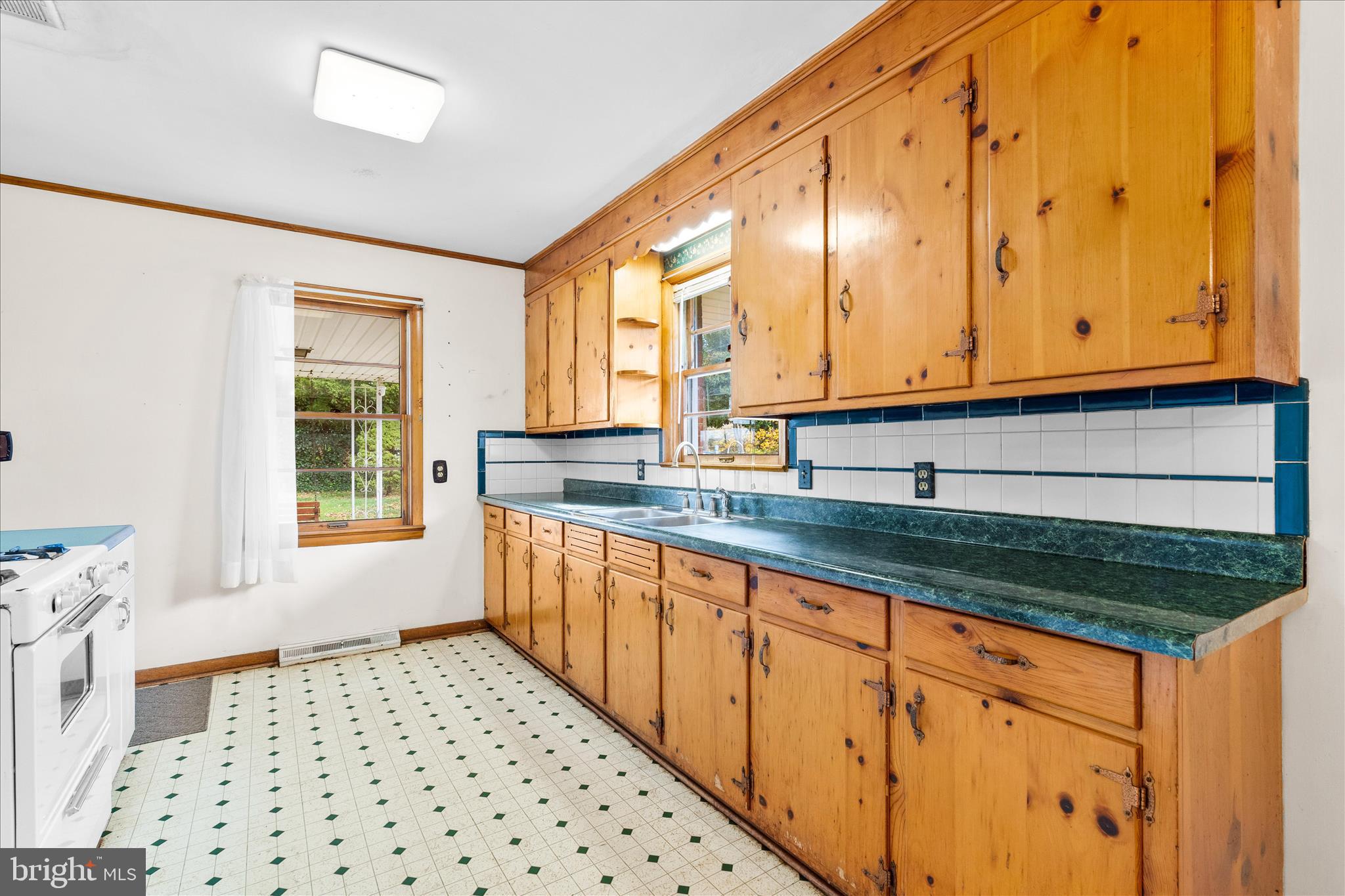 PLEASANT VIEW HEIGHTS - Residential