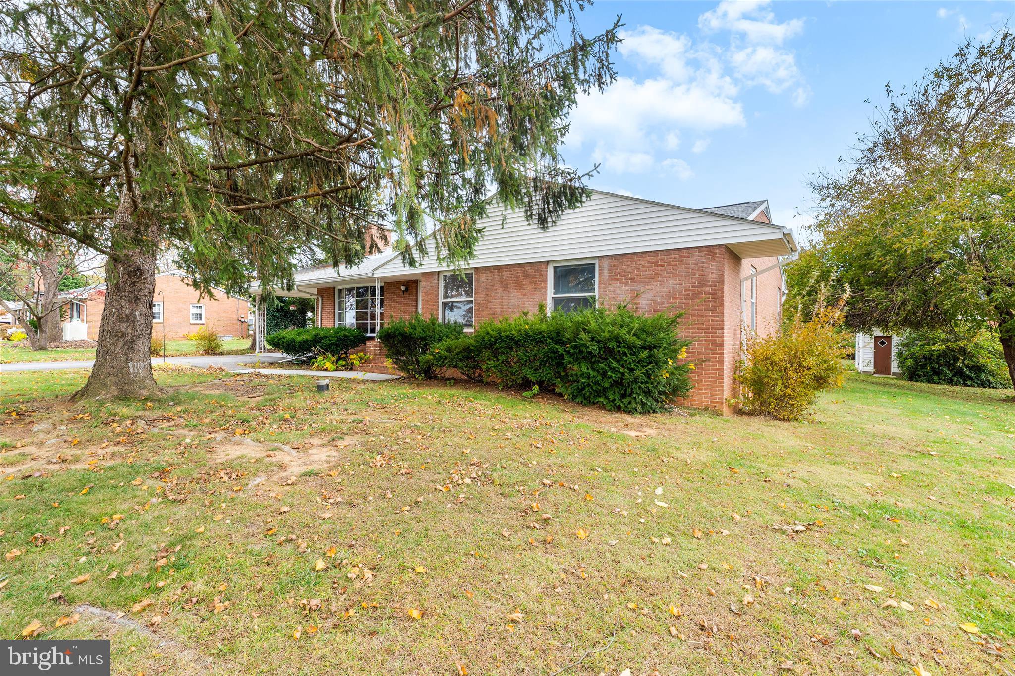 PLEASANT VIEW HEIGHTS - Residential