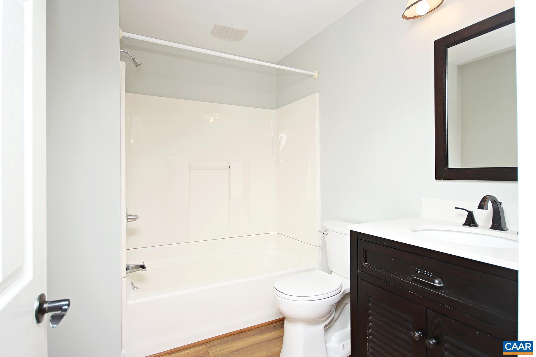 REDFIELDS - Residential