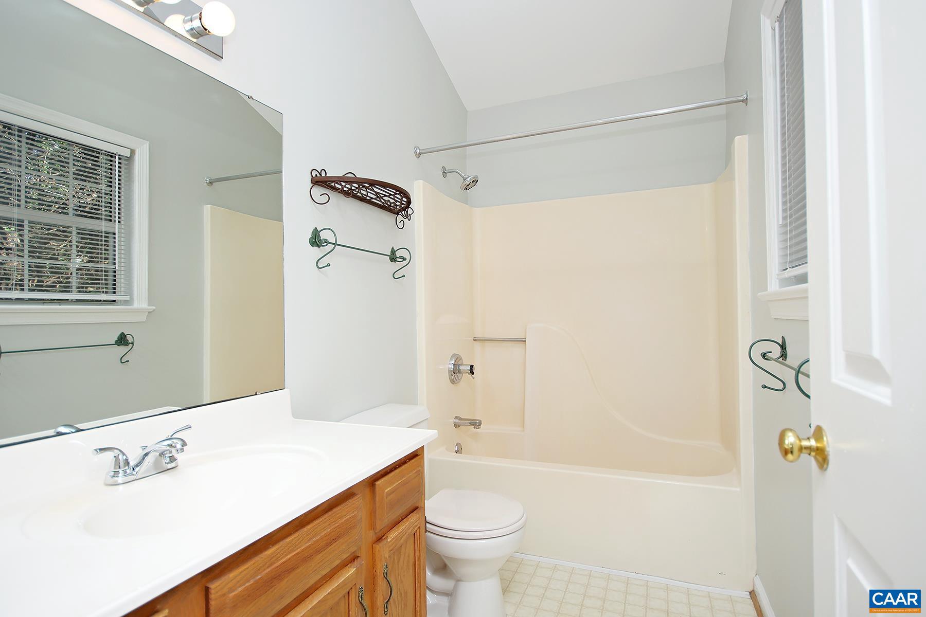 REDFIELDS - Residential