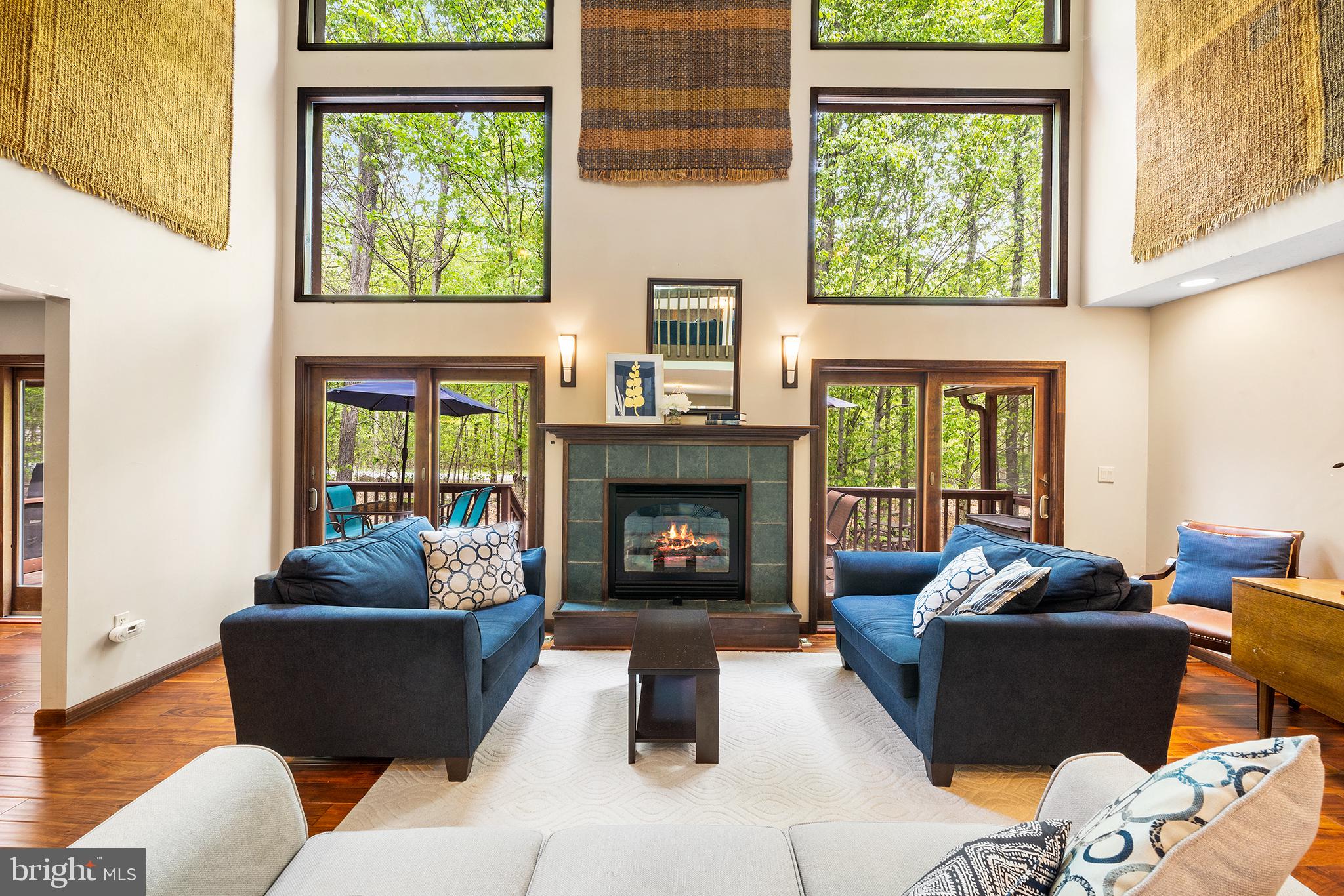 POCONO PINES - Residential