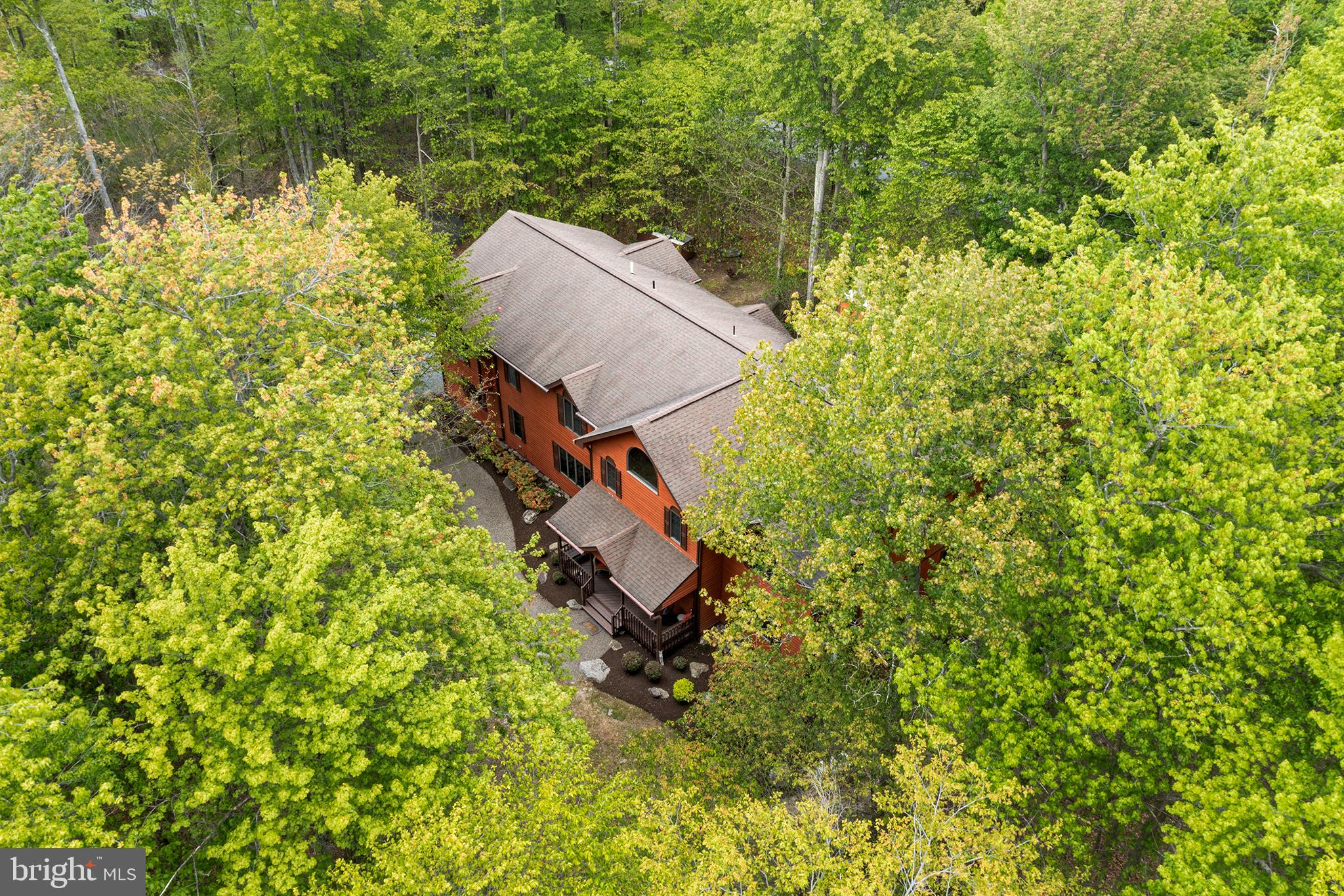 POCONO PINES - Residential