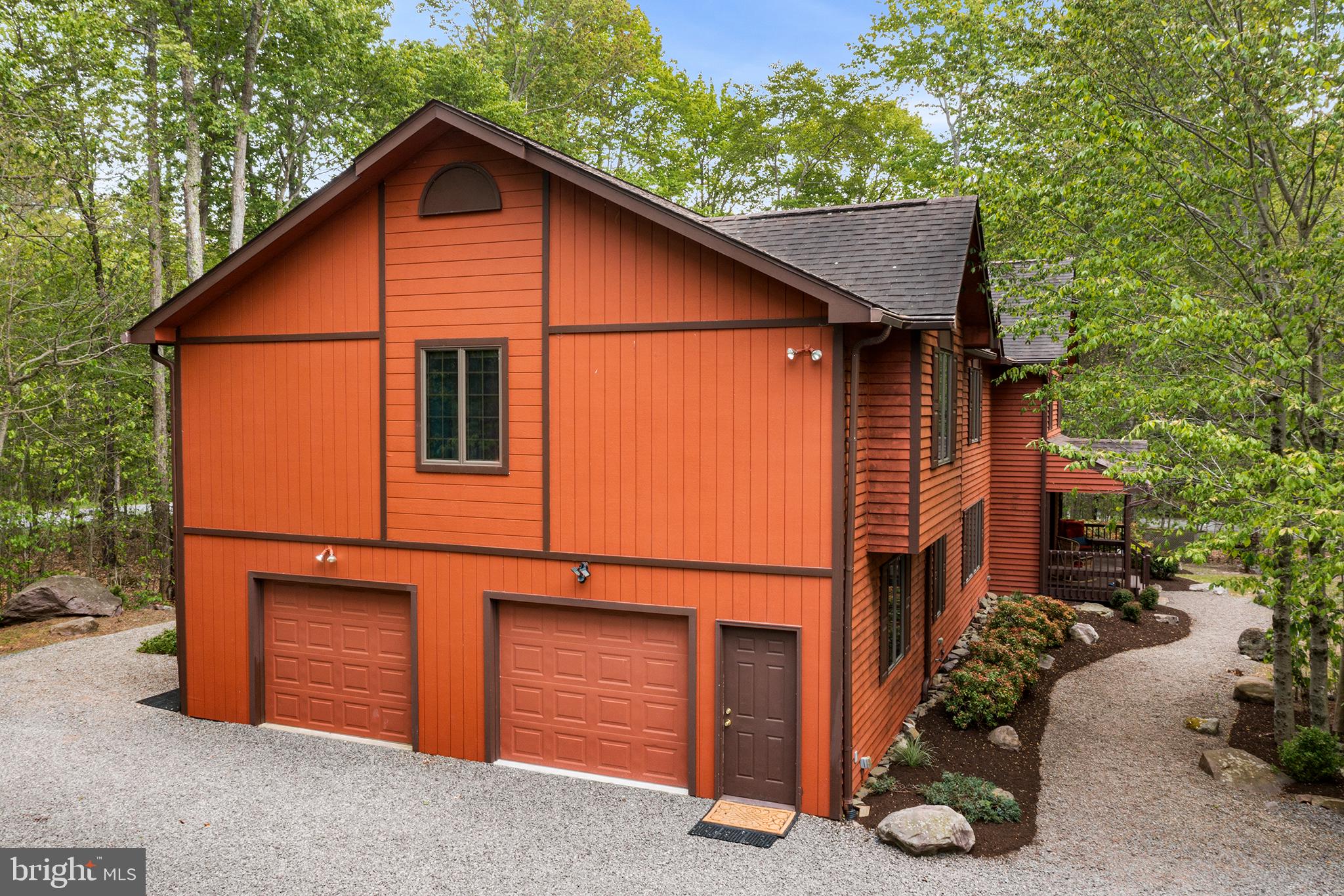 POCONO PINES - Residential