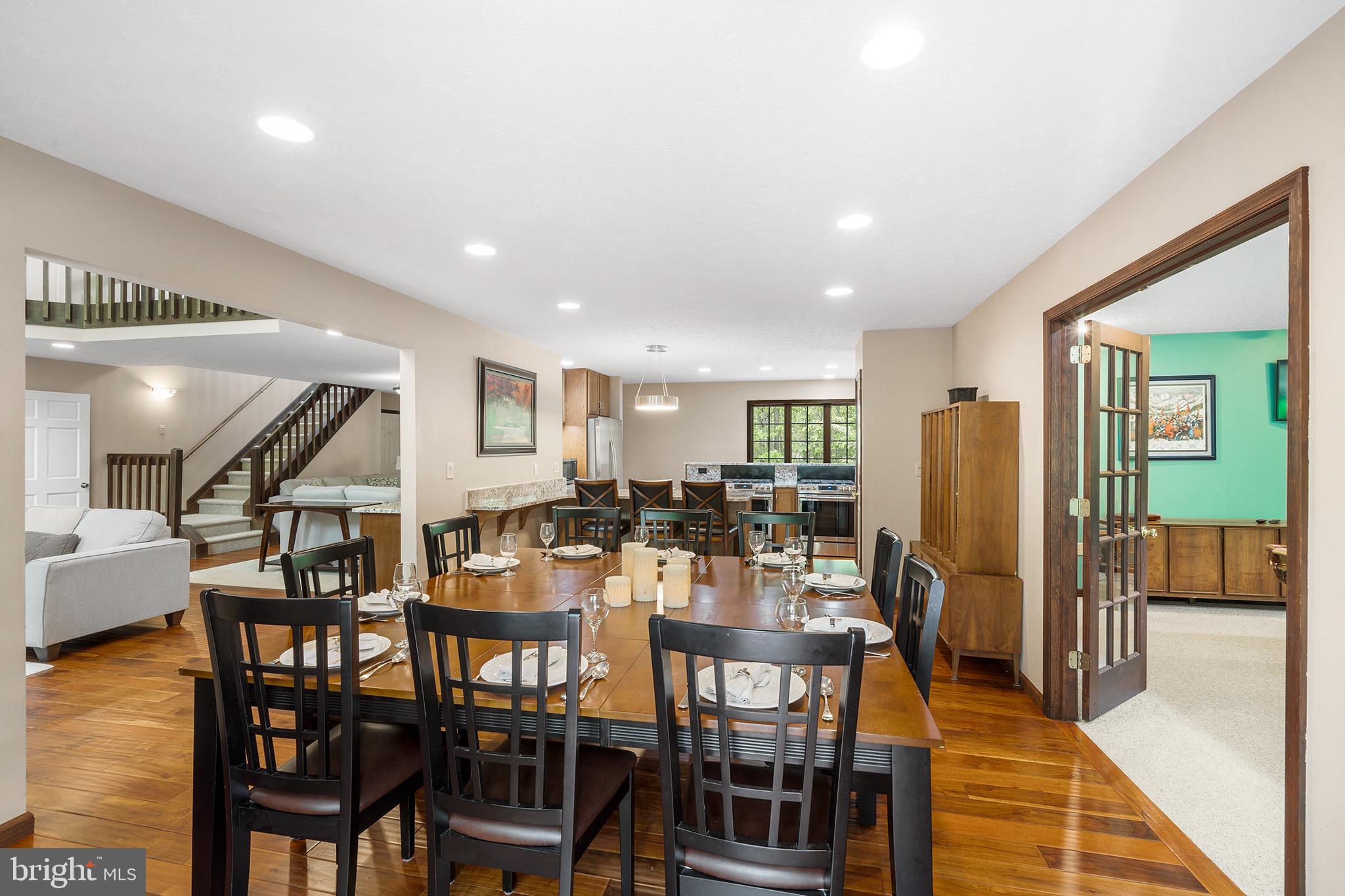 POCONO PINES - Residential