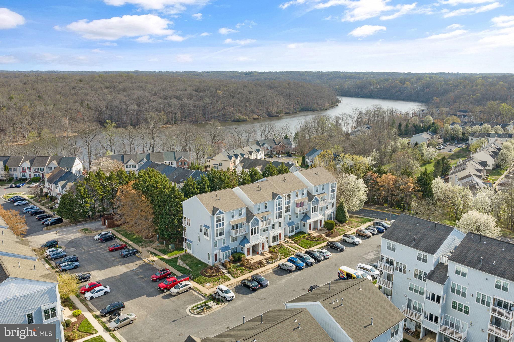 LAKE RIDGE POINTE CONDO - Residential