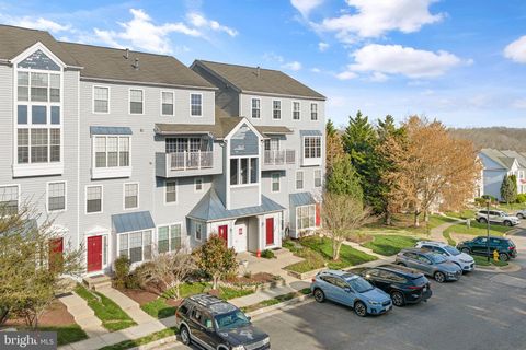 Condo For Sale - 11712 Tolson Place #304<br/> Prince William County, WOODBRIDGE, VA 22192
